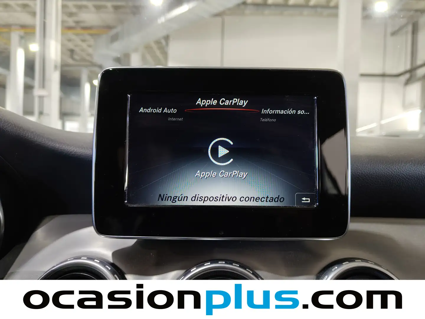 Foto Mercedes GLA Mercedes-Benz GLA GLA 200 d AMG Line (136 CV)