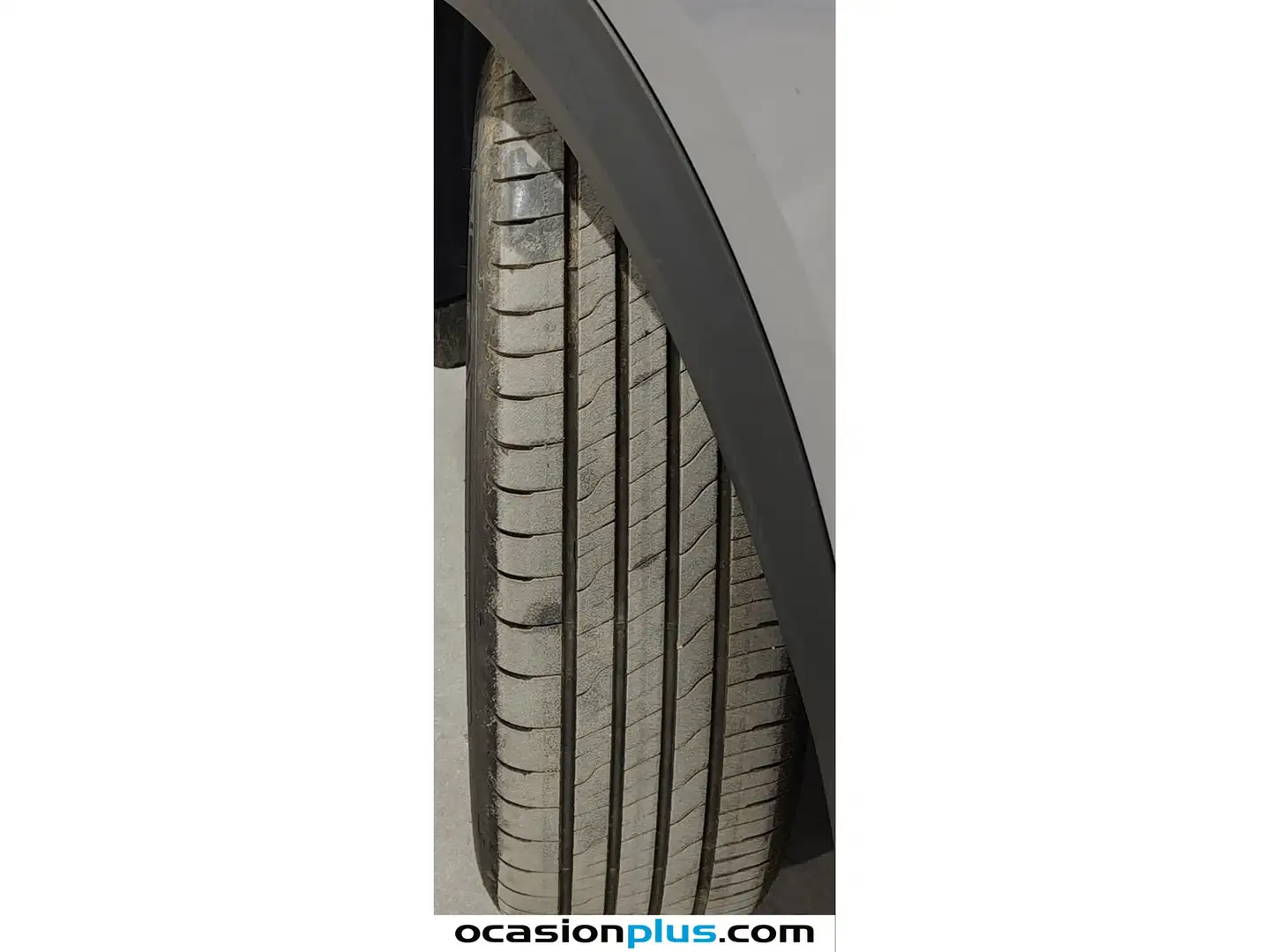 Foto Peugeot 2008 Peugeot 2008 PureTech 100 S&S Allure (100 CV)