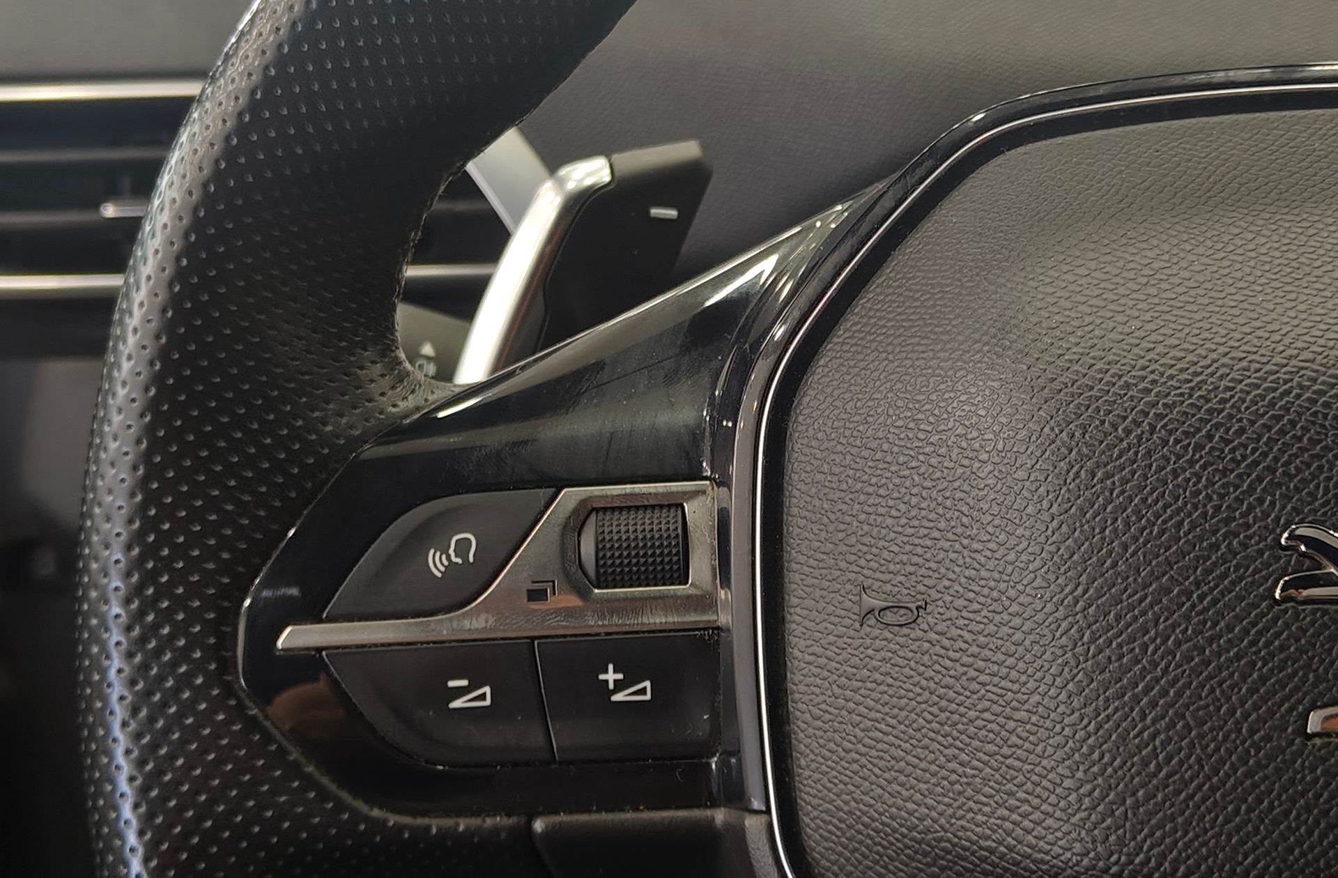 Peugeot 5008 BlueHDi 180 GT EAT8 7 plazas - foto 33