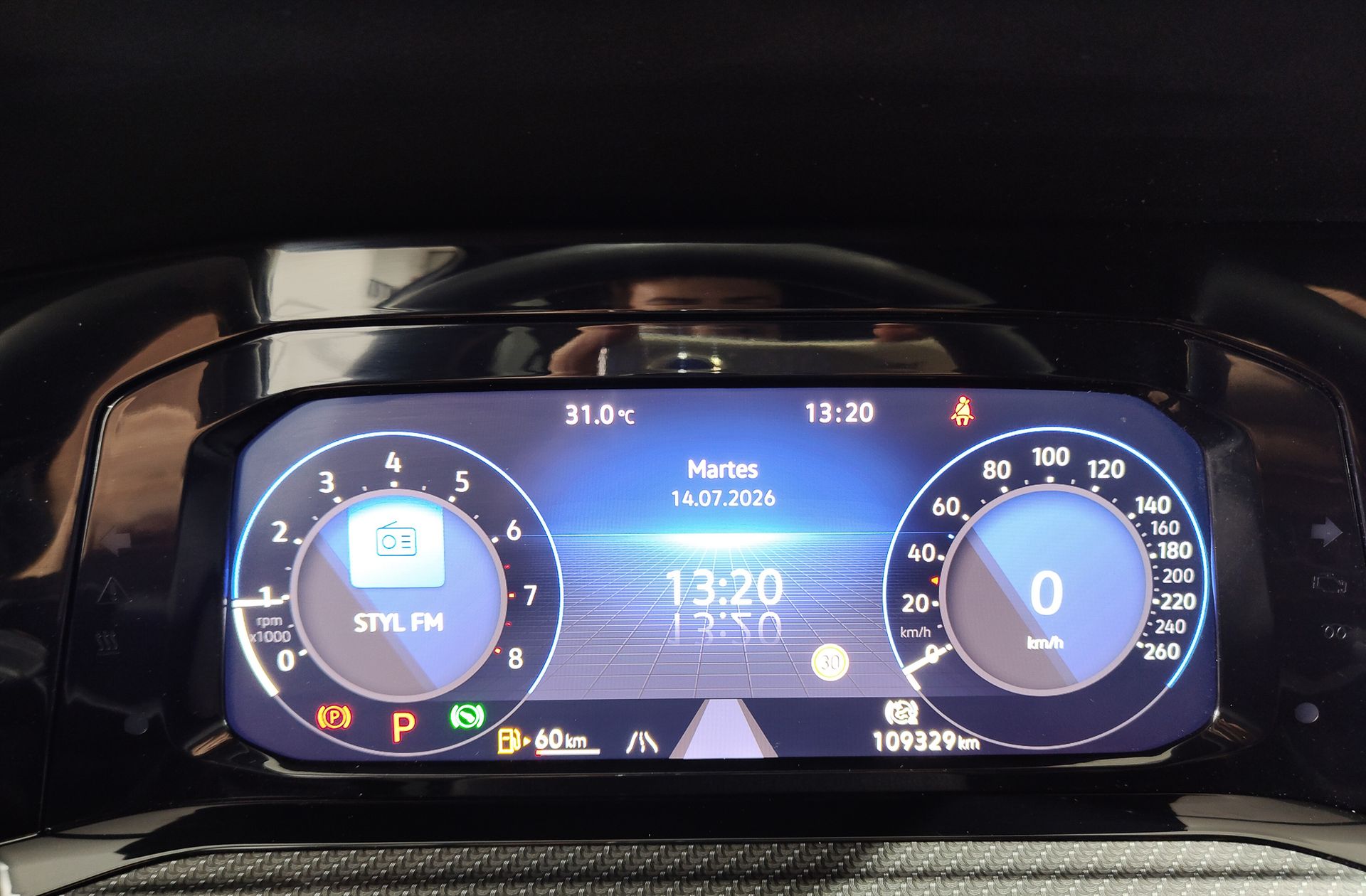 Volkswagen Golf R-Line 1.5 eTSI DSG - foto 24