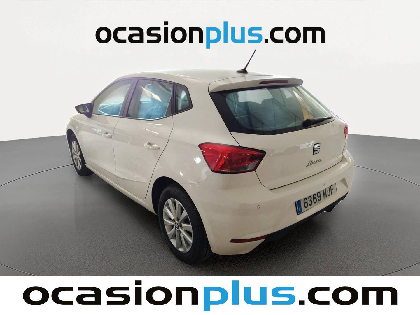 Foto trasera Seat Ibiza Seat Ibiza 1.0 MPI Reference XL (80 CV) izquierda