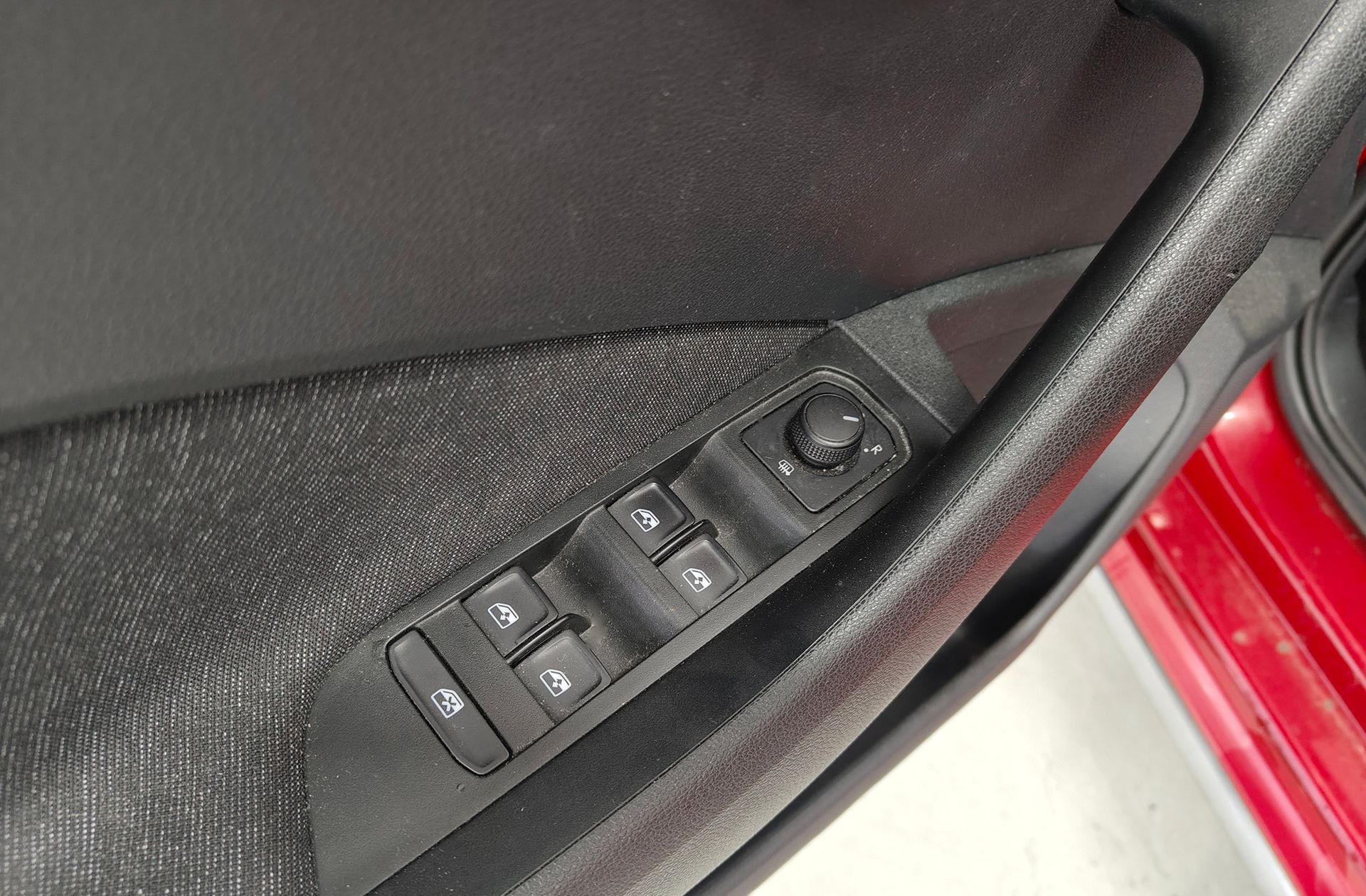 Škoda Kamiq 1.0 TSI Style - foto 32