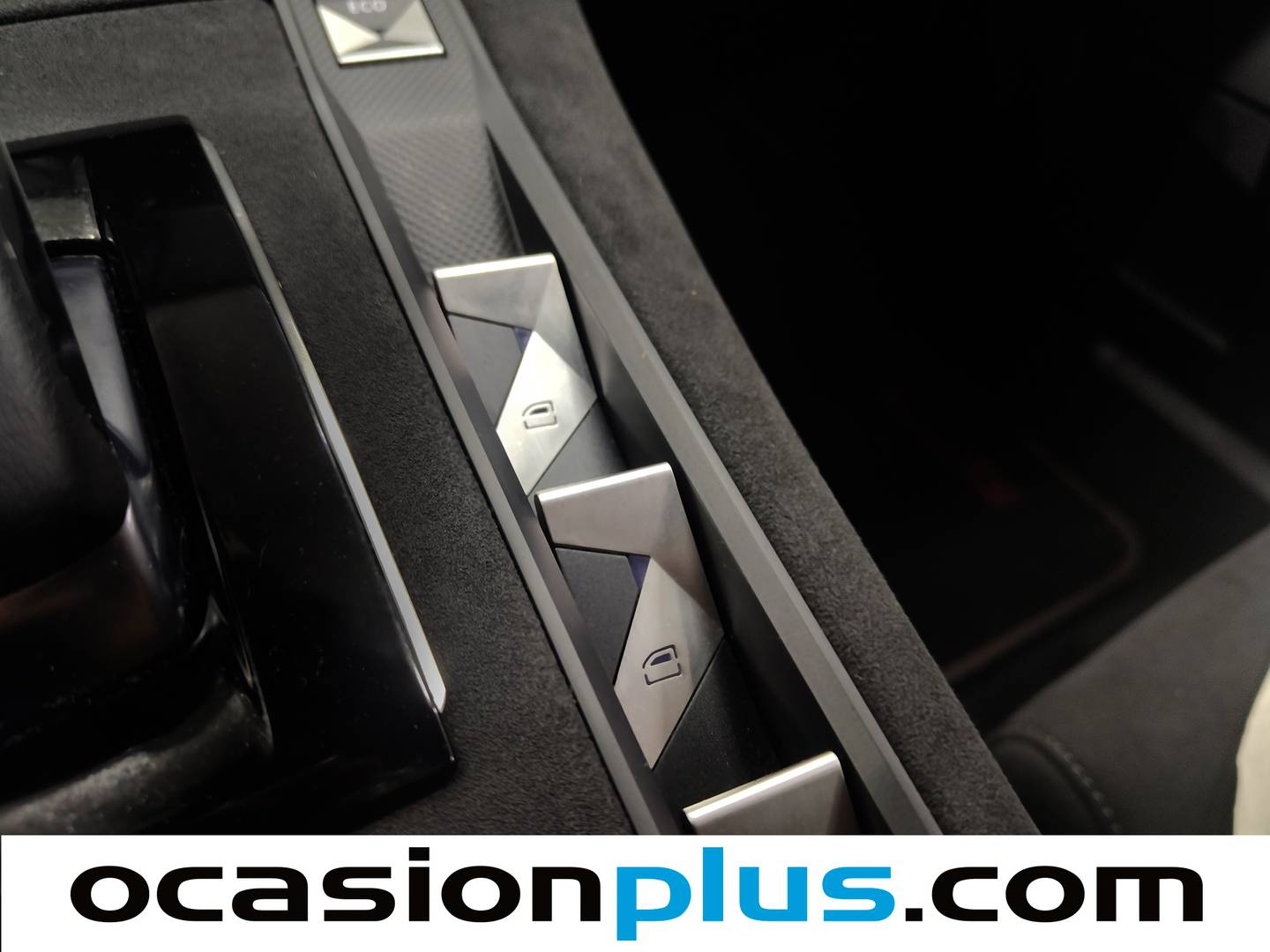 Foto DS DS 7 Crossback DS DS7 Crossback BlueHDi 130 DE Performance Line AT (130 CV)