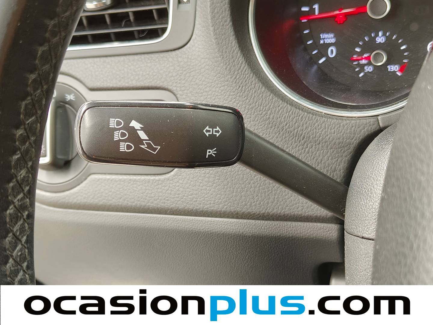 Equipamiento del Volkswagen Polo Volkswagen Polo Advance 1.4 TDI BMT (90 CV)