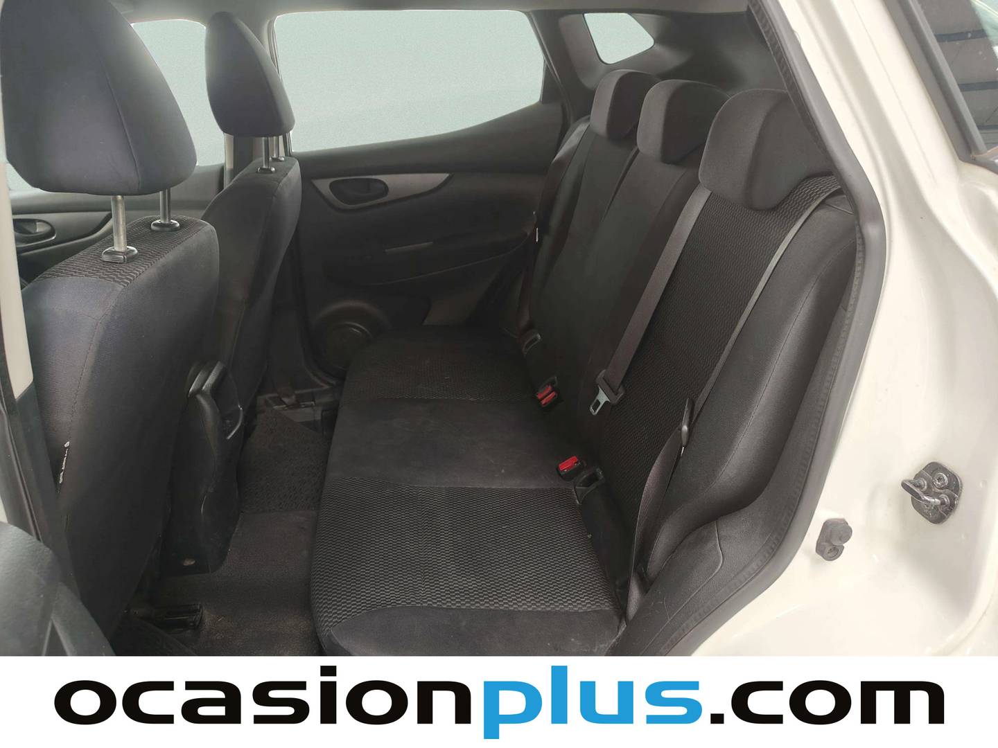 Foto asientos traseros Nissan QASHQAI Nissan Qashqai dCi 130 Visia 4x4-i (130 CV)