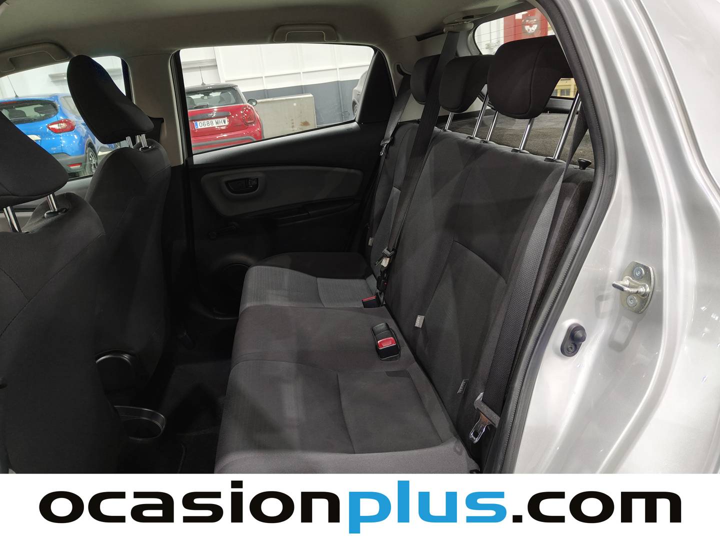 Foto asientos traseros Toyota Yaris Toyota Yaris 70 Active (69 CV)