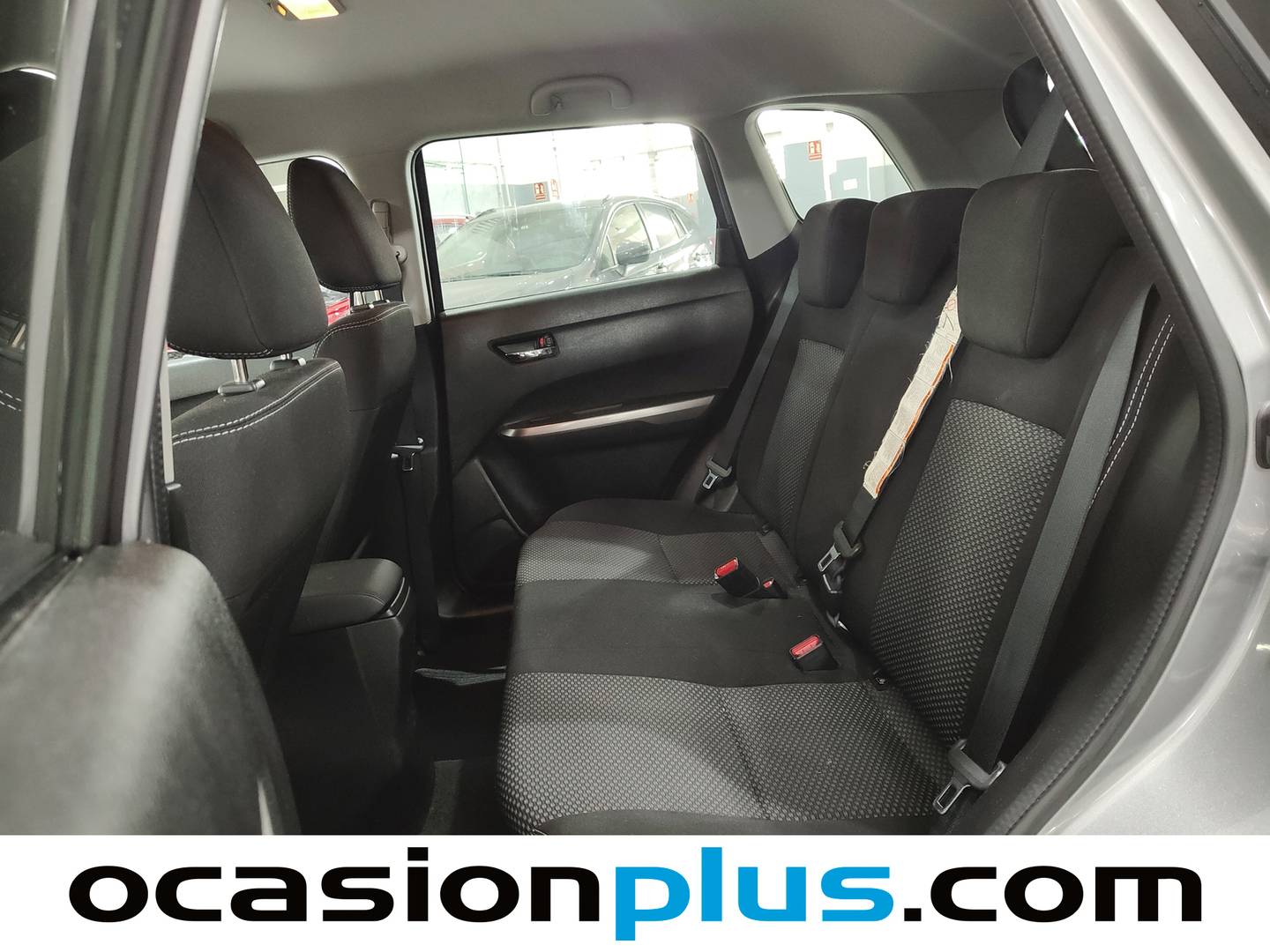 Foto asientos traseros Suzuki Vitara Suzuki Vitara 1.4 Turbo Mild Hybrid GLE (129 CV)