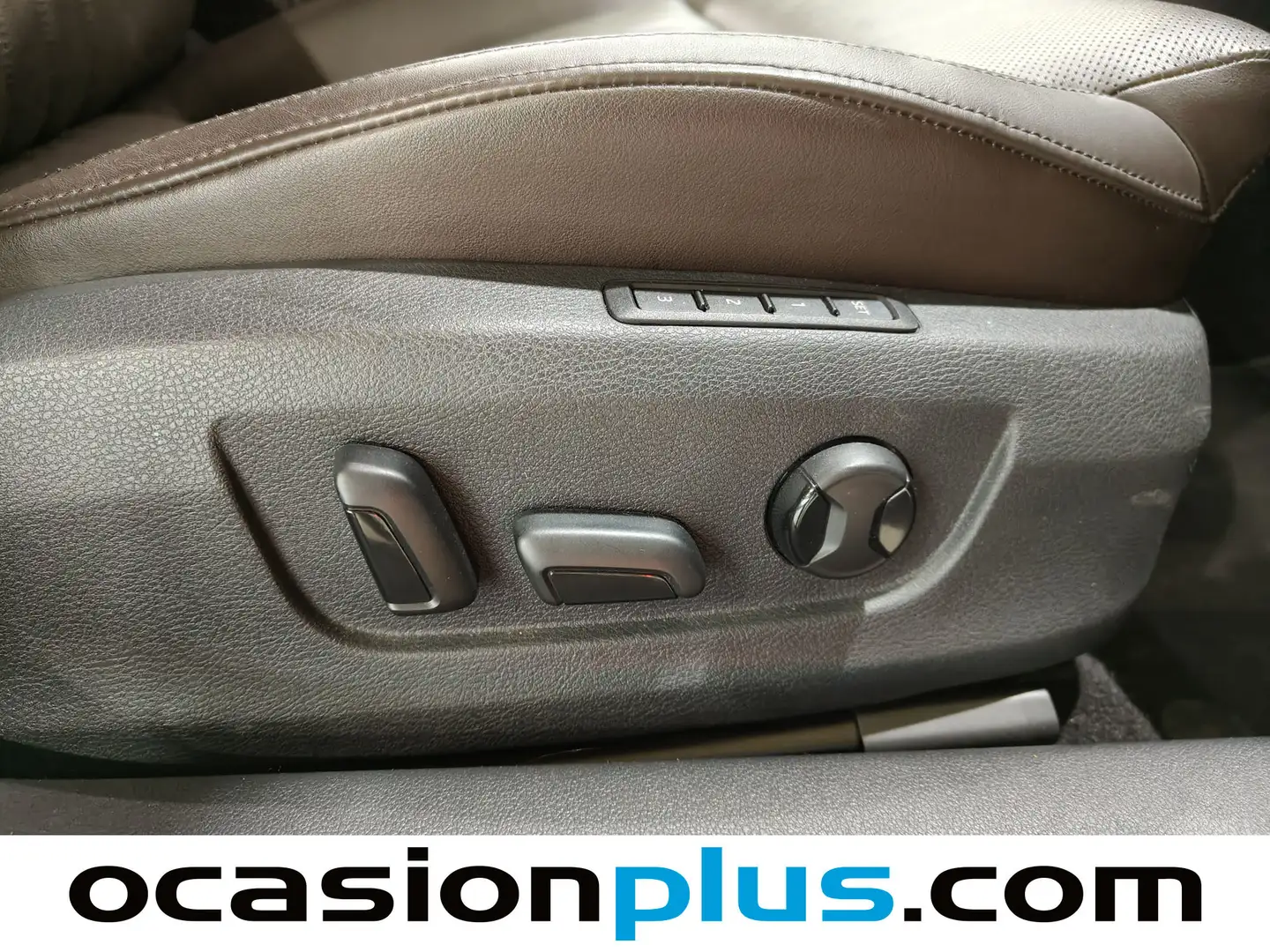 Foto Skoda Superb Skoda Superb 2.0 TDI Laurin&Klement DSG (190 CV)