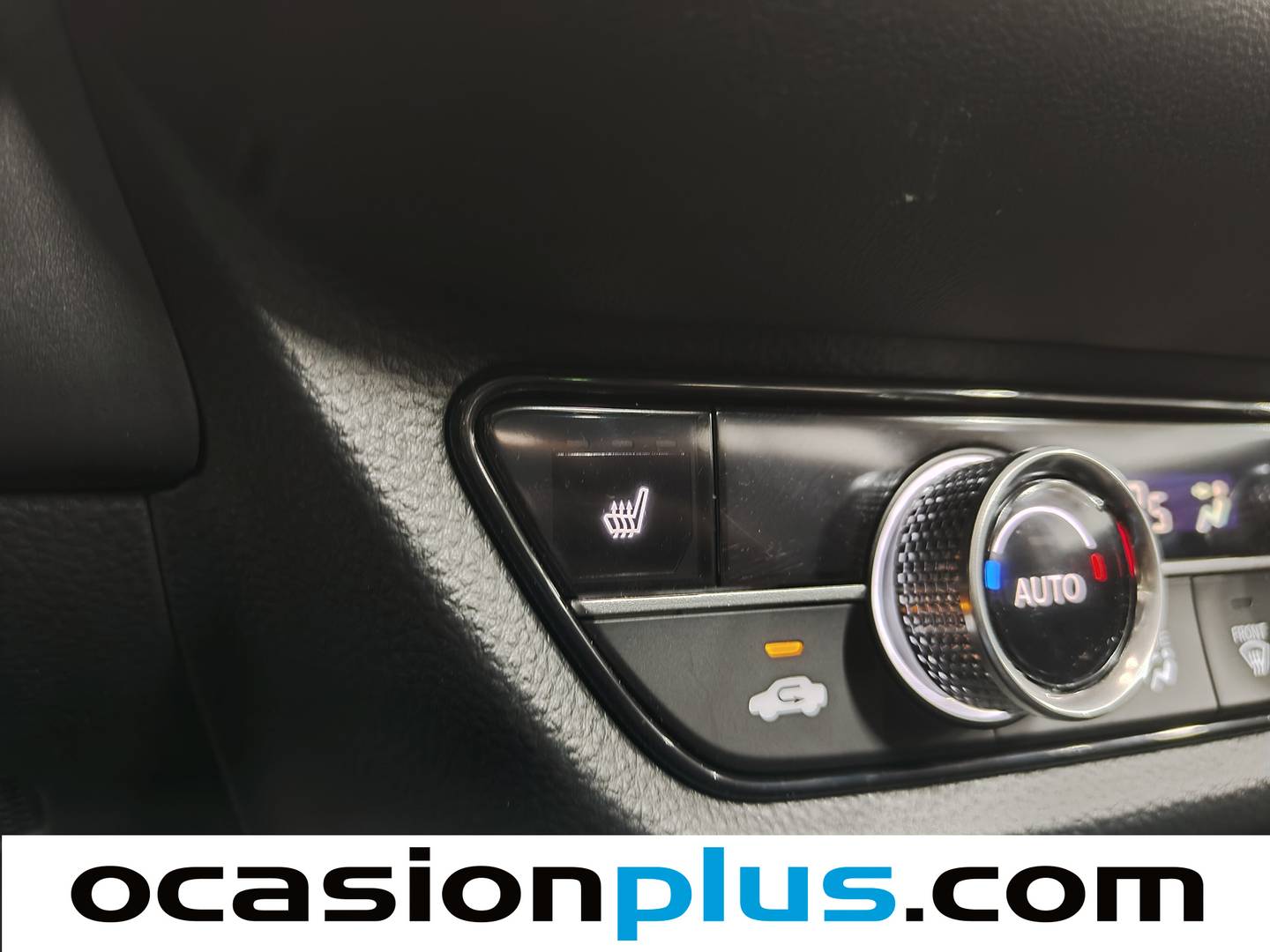 Extras y acabados del Honda ZR-V Honda ZR-V 2.0 i-MMD Advance CVT (184 CV)