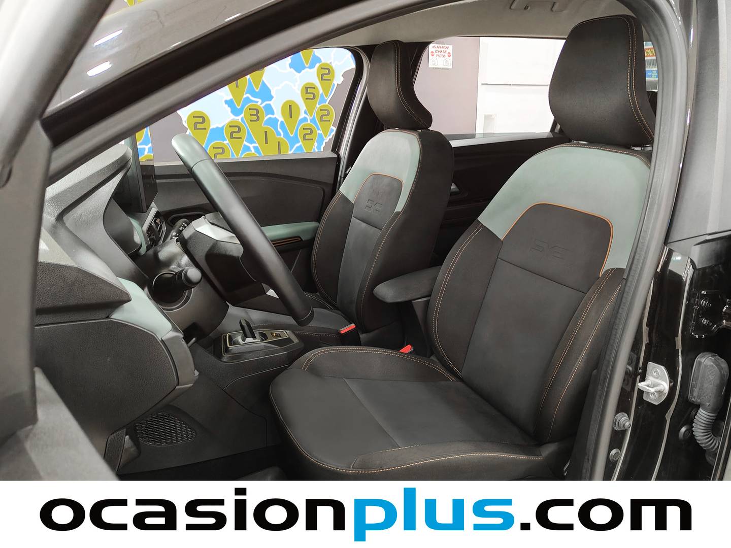 Foto asientos delanteros Dacia Jogger Dacia Jogger Extreme Hybrid (155 CV) 7 Plazas