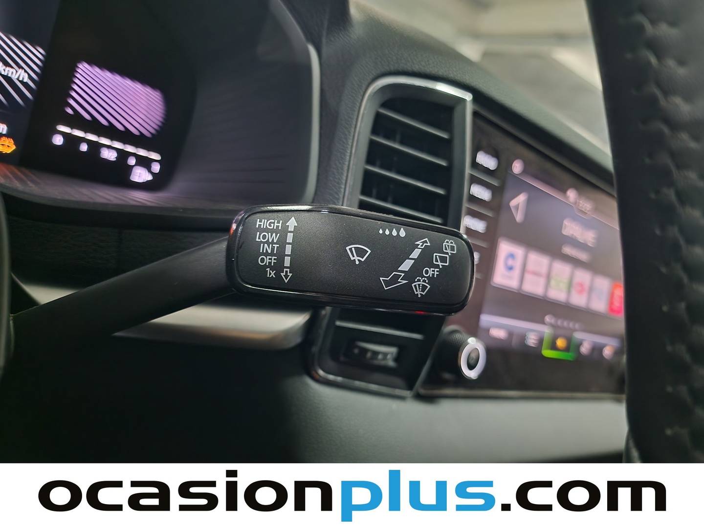 Foto Skoda Karoq Skoda Karoq 2.0 TDI Selection  (115 CV)