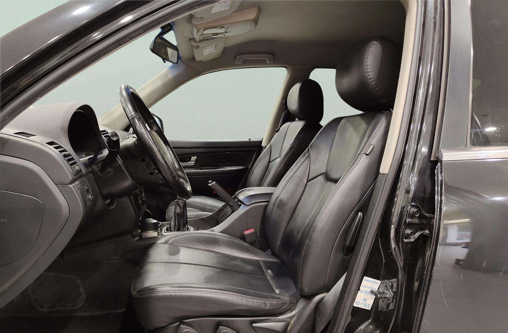SsangYong Rexton 200 e-xdi Premium 4x2 - foto 9