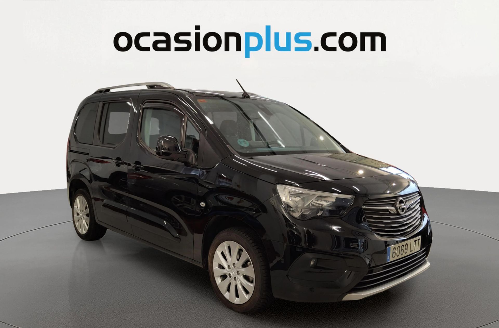 Opel Combo 1.2 T Elegance Plus L - foto 2