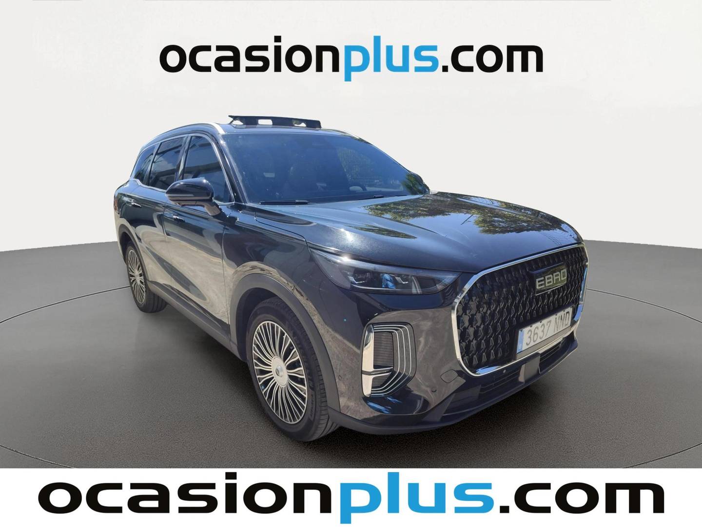 Foto delantera EBRO S900 EBRO S900 1.5 TGDI PHEV 3DHT Luxury 4X4 E-CVT (425 CV) 7 Plazas derecha