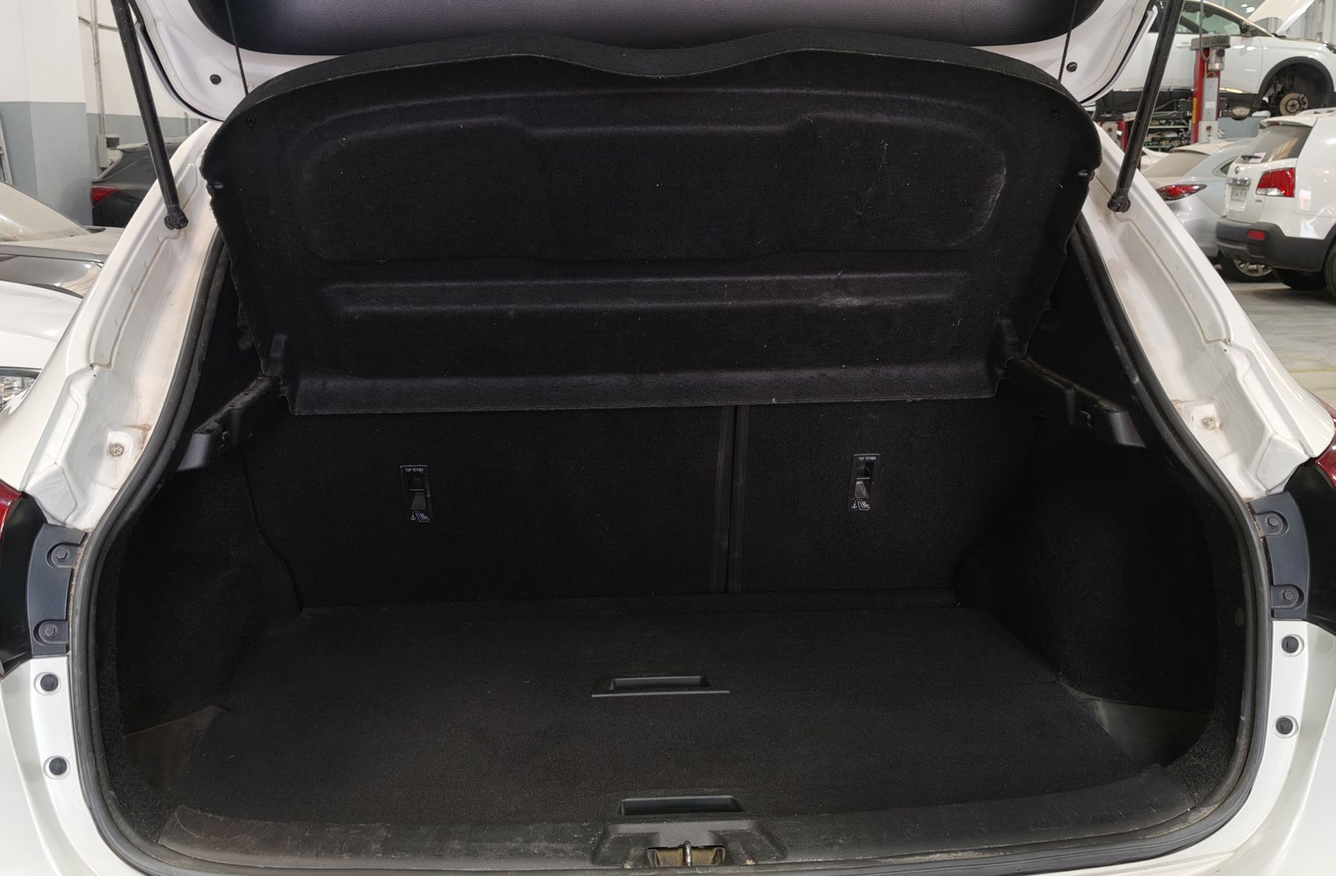Nissan Qashqai 1.2 DIG-T N-Connecta 4x2 XTronic - foto 17