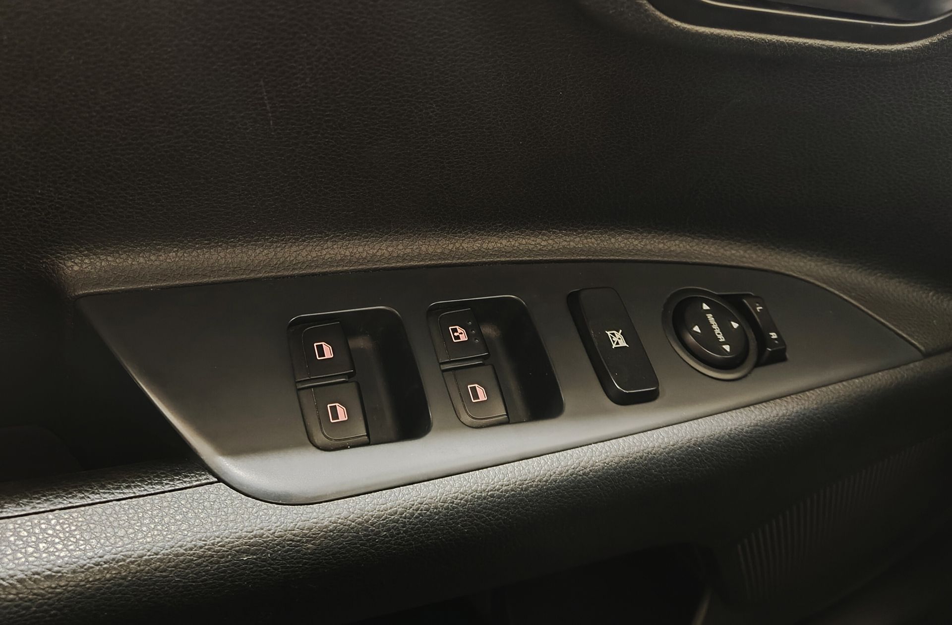 Kia Stonic 1.0 T-GDi Drive - foto 29