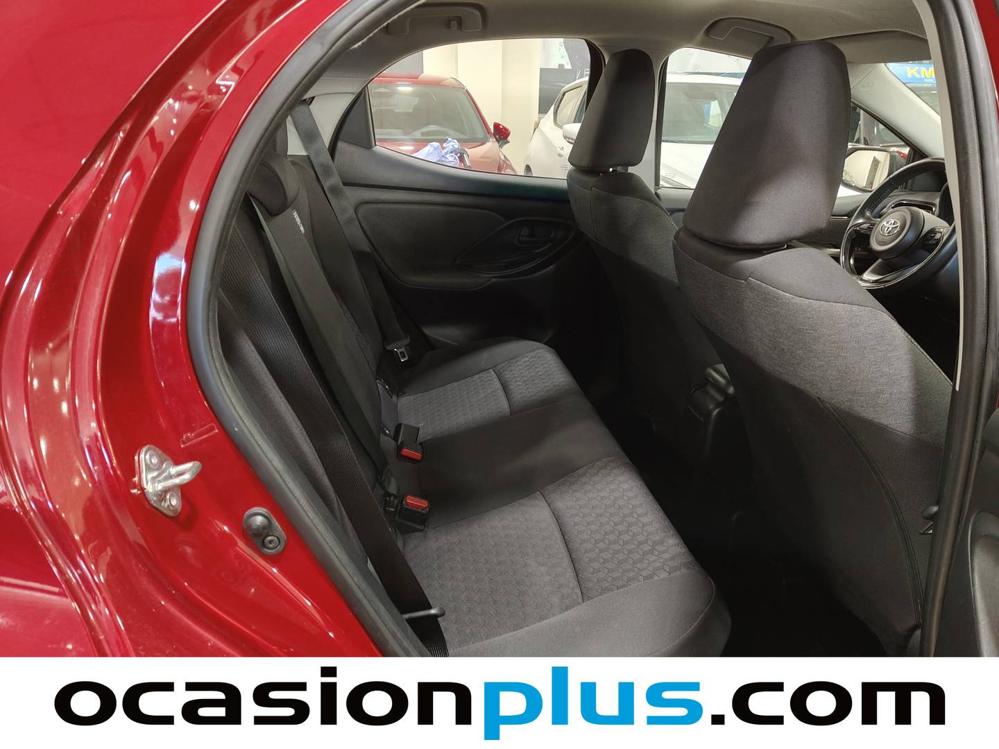 Foto Toyota Yaris Toyota Yaris 120H Business Plus (116 CV)