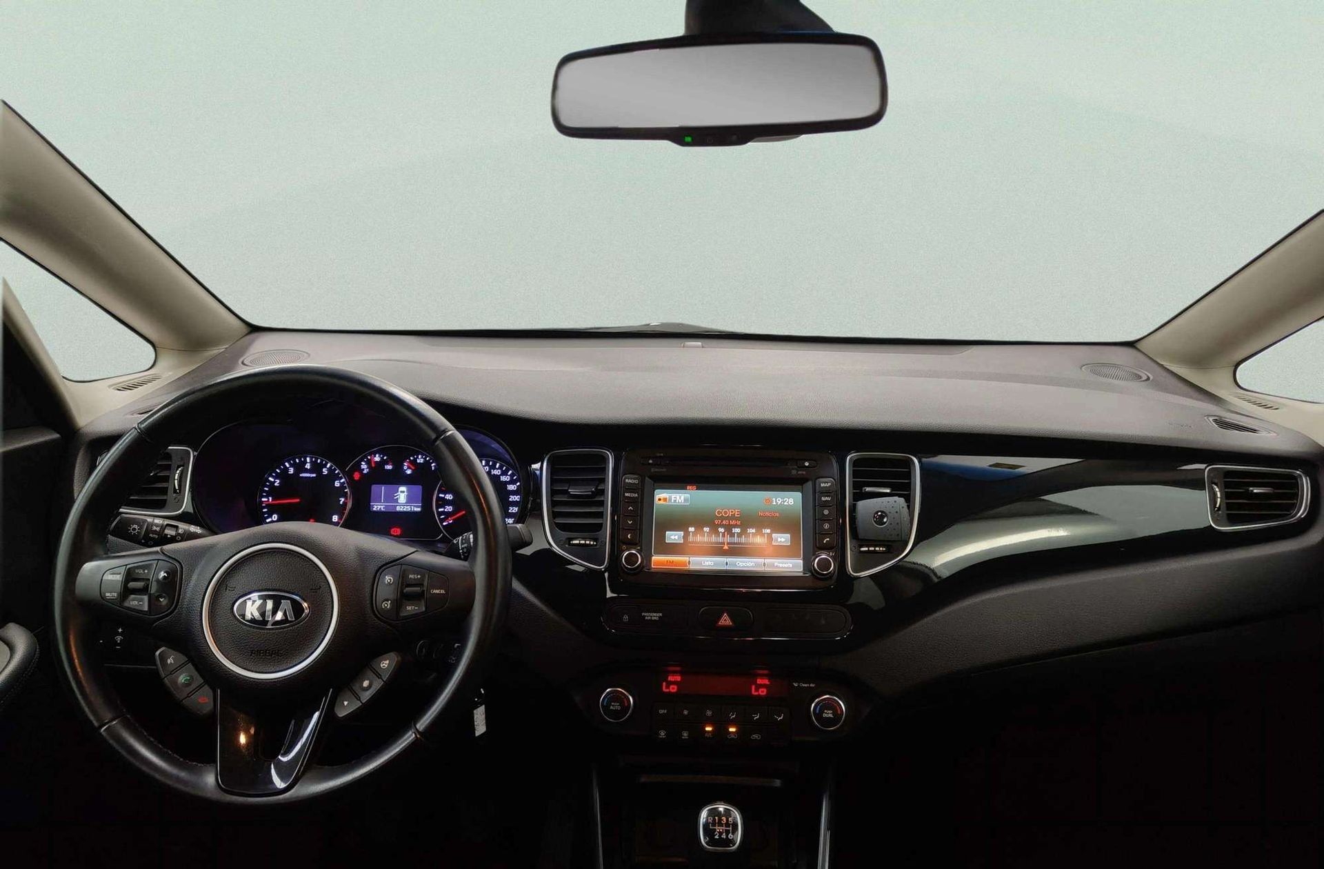 Kia Carens 1.6 GDi Uefa Euro 2016 Eco-Dynamics - foto 6