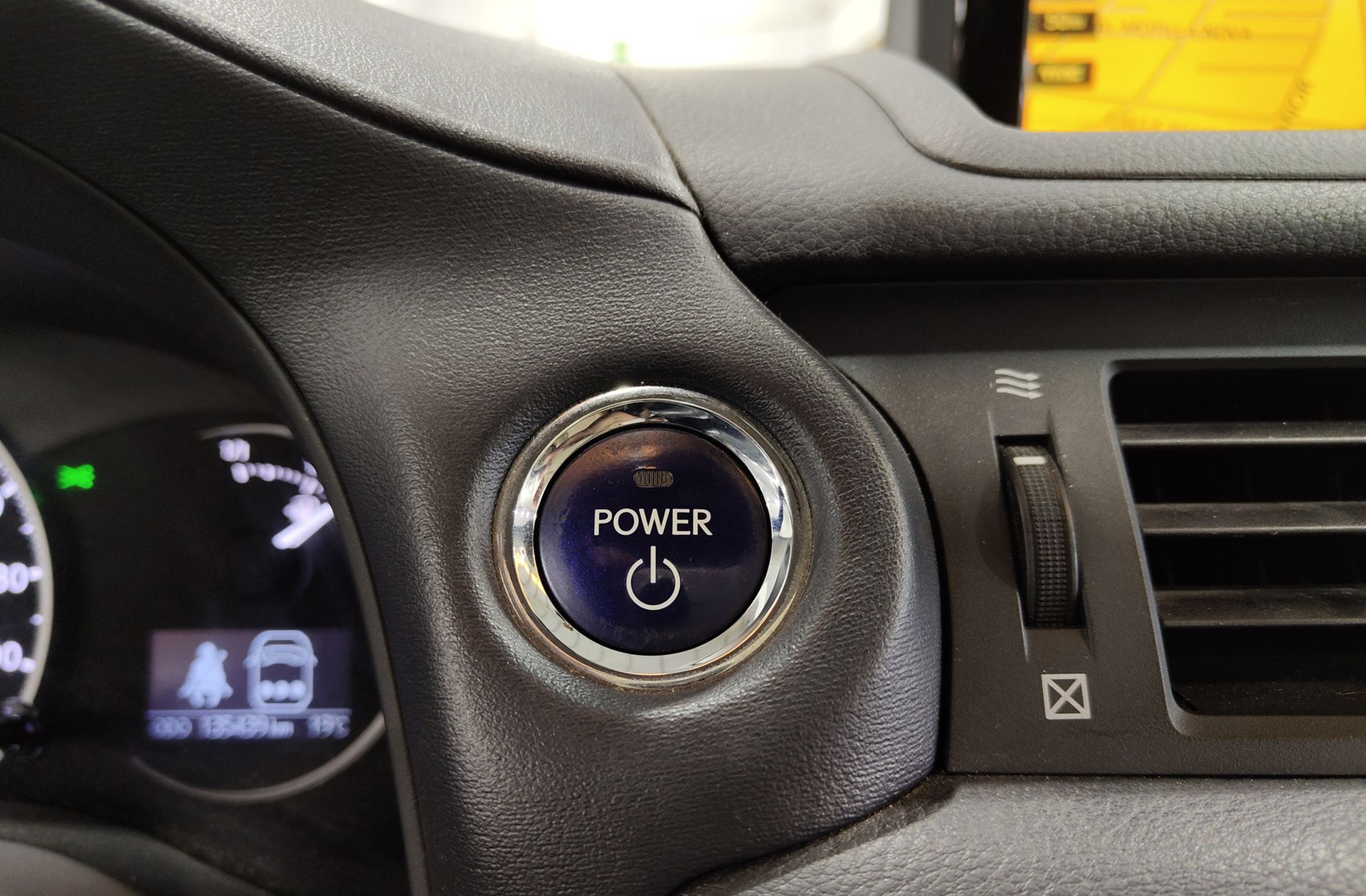 Lexus CT 200h Hybrid Drive Tecno+Navi - foto 28