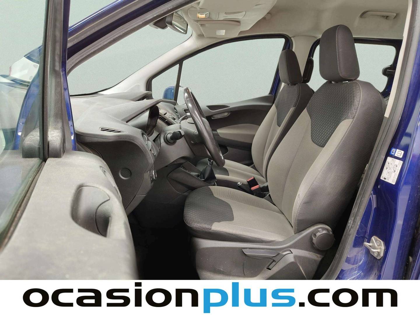 Foto asientos delanteros Ford Tourneo Courier Ford Tourneo Courier 1.5 TDCi Trend (75 CV)