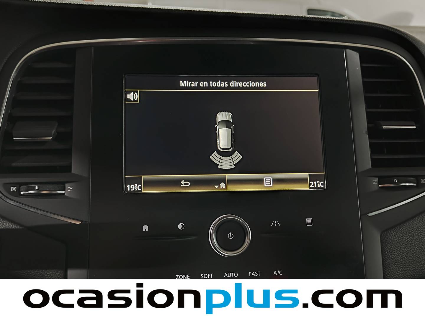 Equipamiento del Renault Mégane Renault Megane Zen TCe (140 CV) GPF