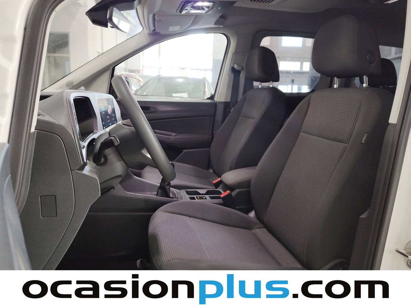 Foto asientos delanteros Volkswagen Caddy Volkswagen Caddy Maxi Origin 2.0 TDI (102CV)