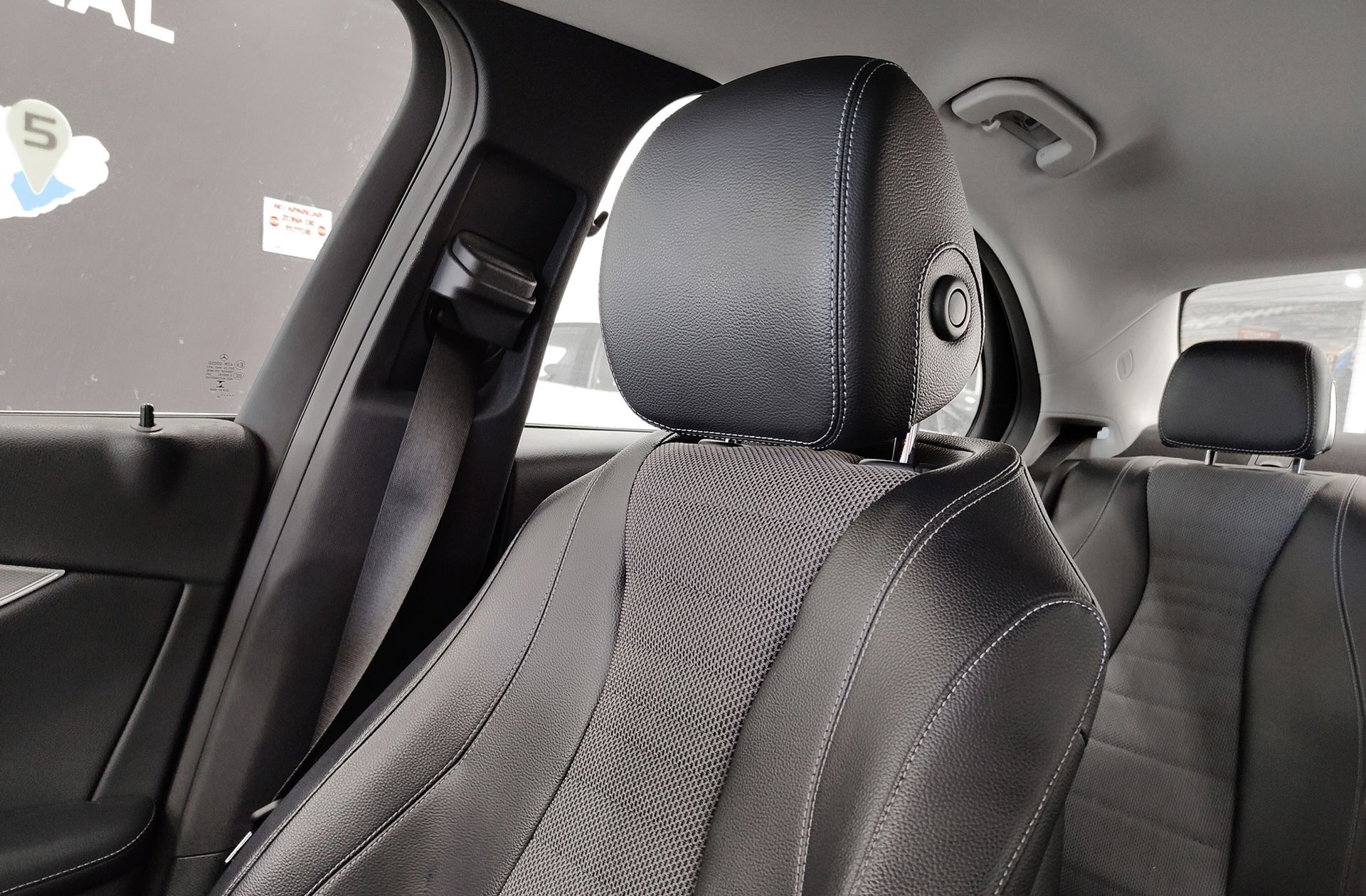 Mercedes-Benz Clase E E 220 d - foto 9