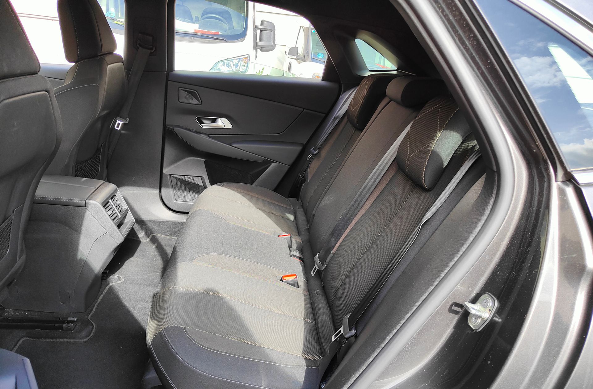 DS DS 7 Crossback BlueHDi 130 Bastille - foto 12