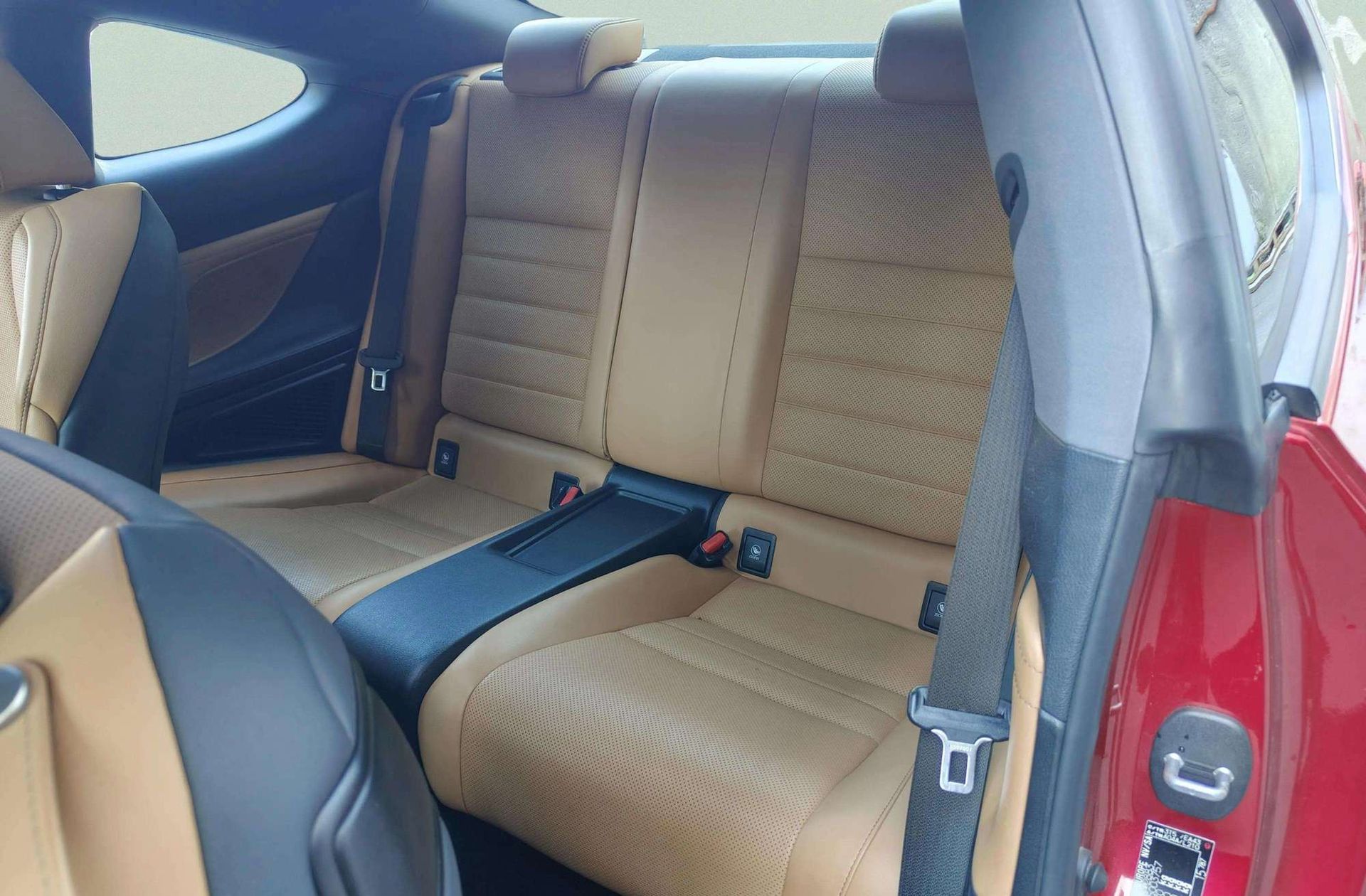 Lexus RC 300h Executive Navi Nedc - foto 17