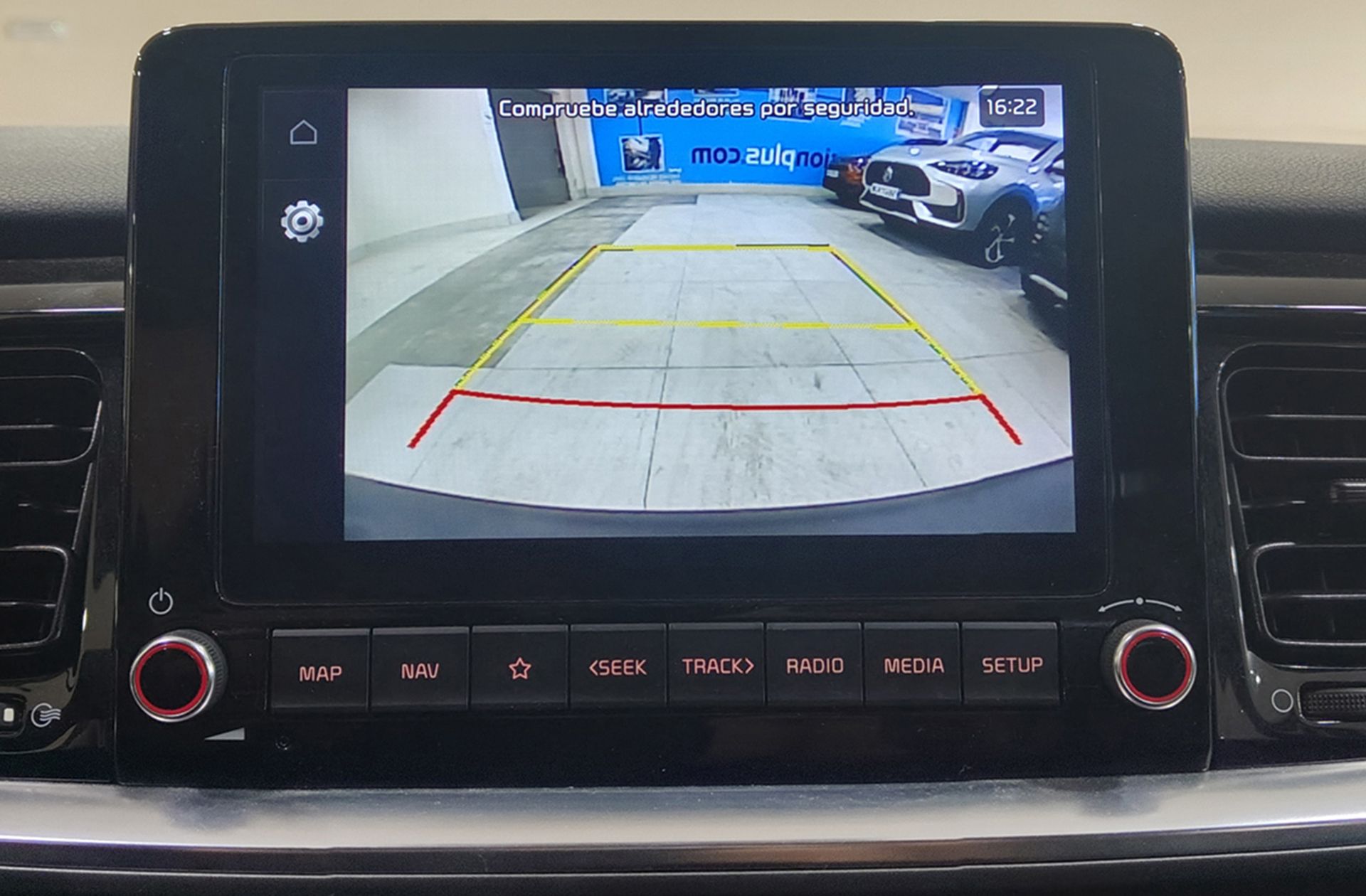Kia Stonic 1.0 T-GDi Drive - foto 8
