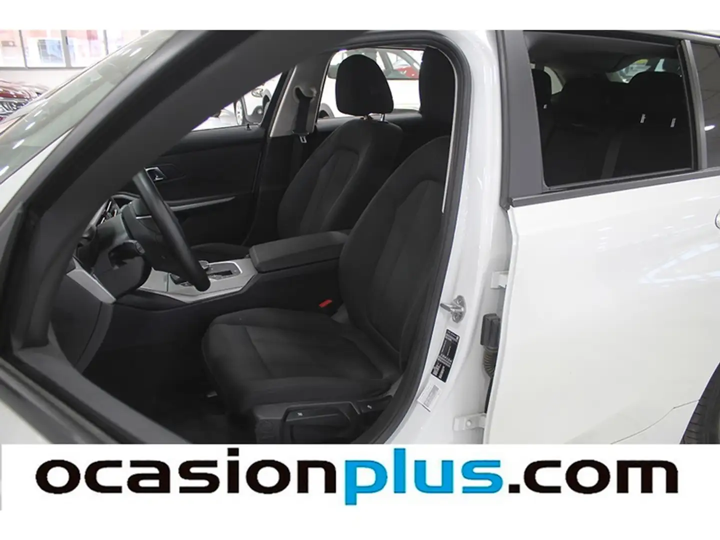 Foto BMW Serie 3 BMW Serie 3 318d Touring (150 CV)