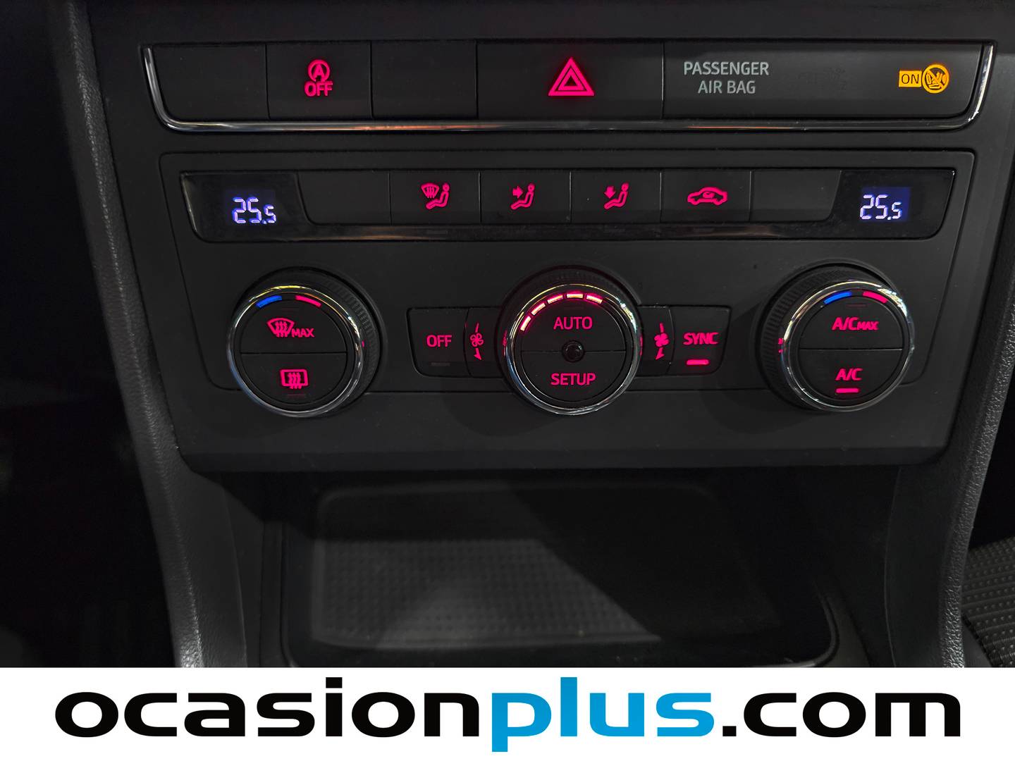 Foto Seat León SEAT León ST 1.2 TSI S&S Style (110 CV)