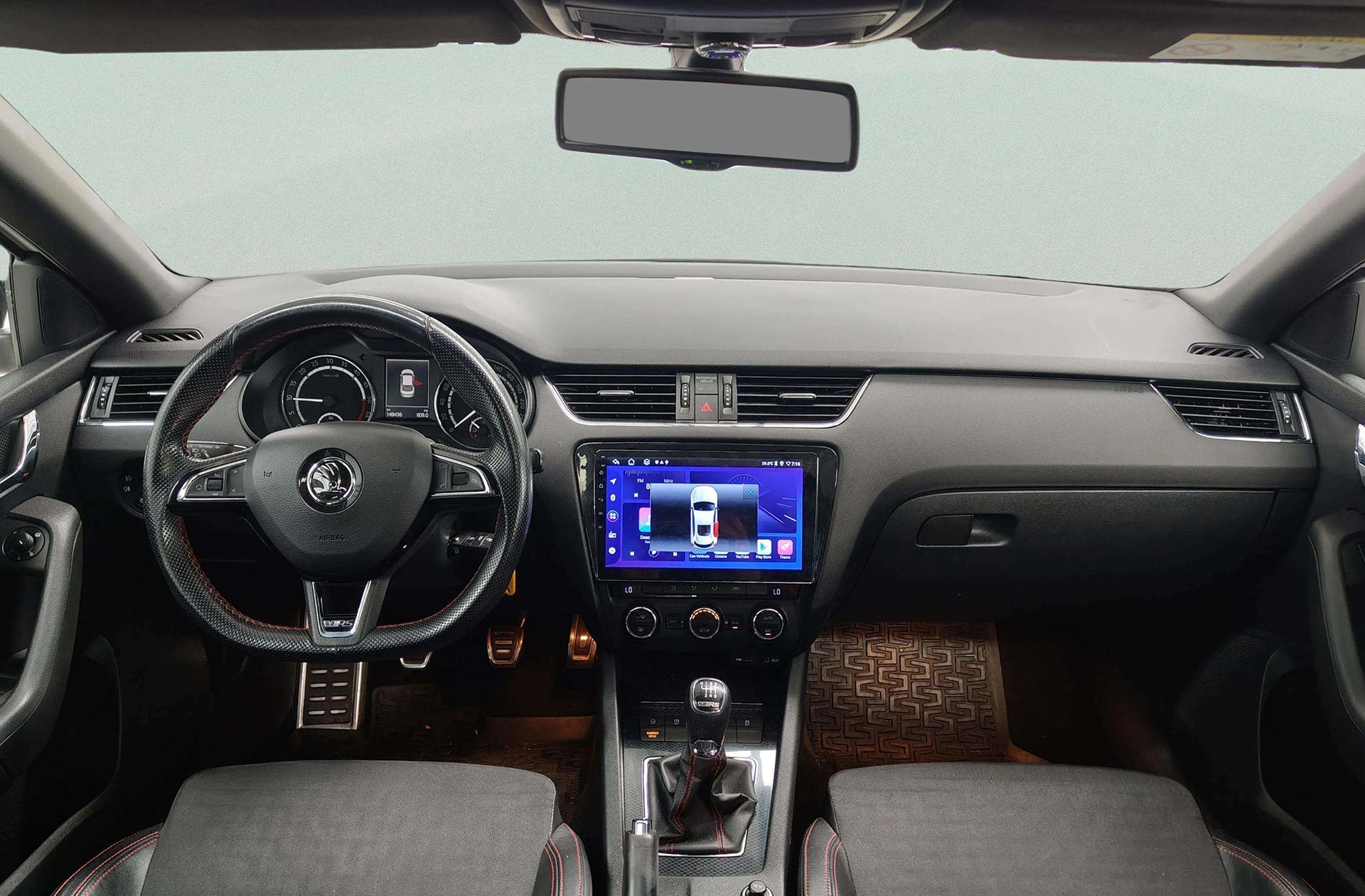 Škoda Octavia 2.0 TDI RS - foto 7