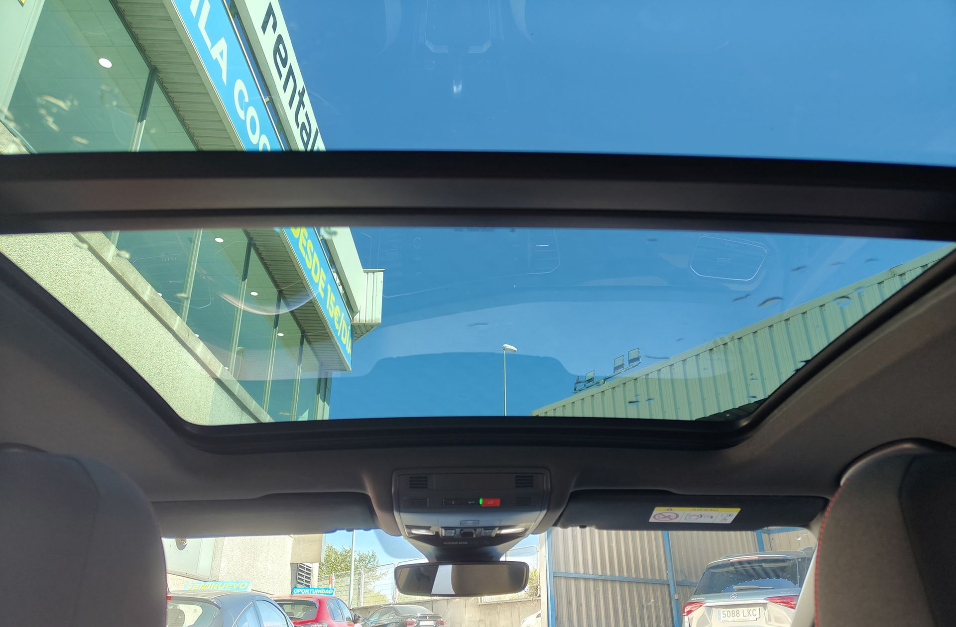 Volkswagen T-Roc Sport 1.5 TSI DSG - foto 7