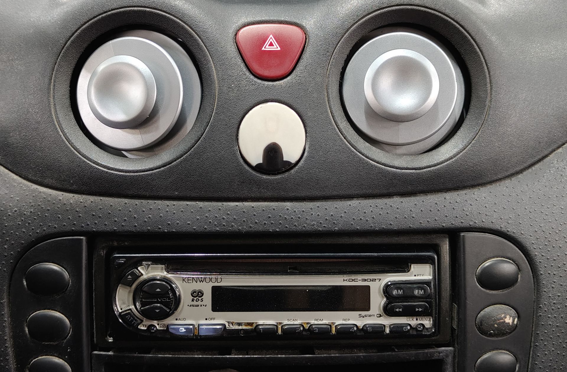 Citroën C3 1.1i Satisfaction - foto 19