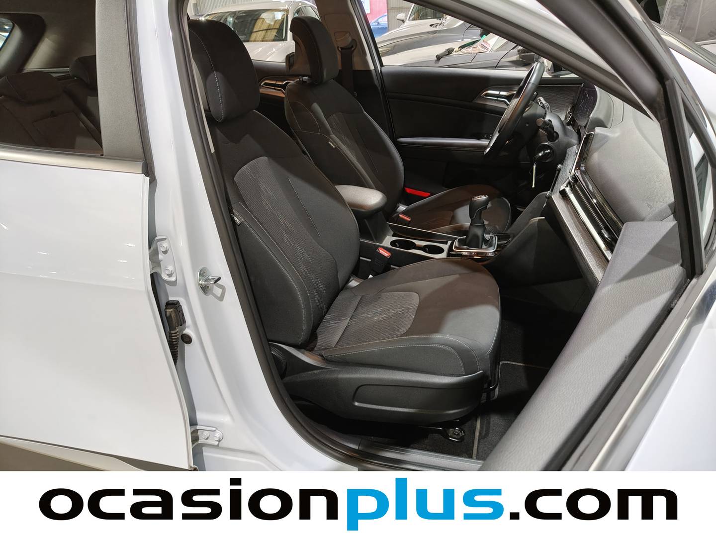 Foto KIA Sportage Kia Sportage 1.6 T-GDi MHEV Drive 4x2 (160 CV)