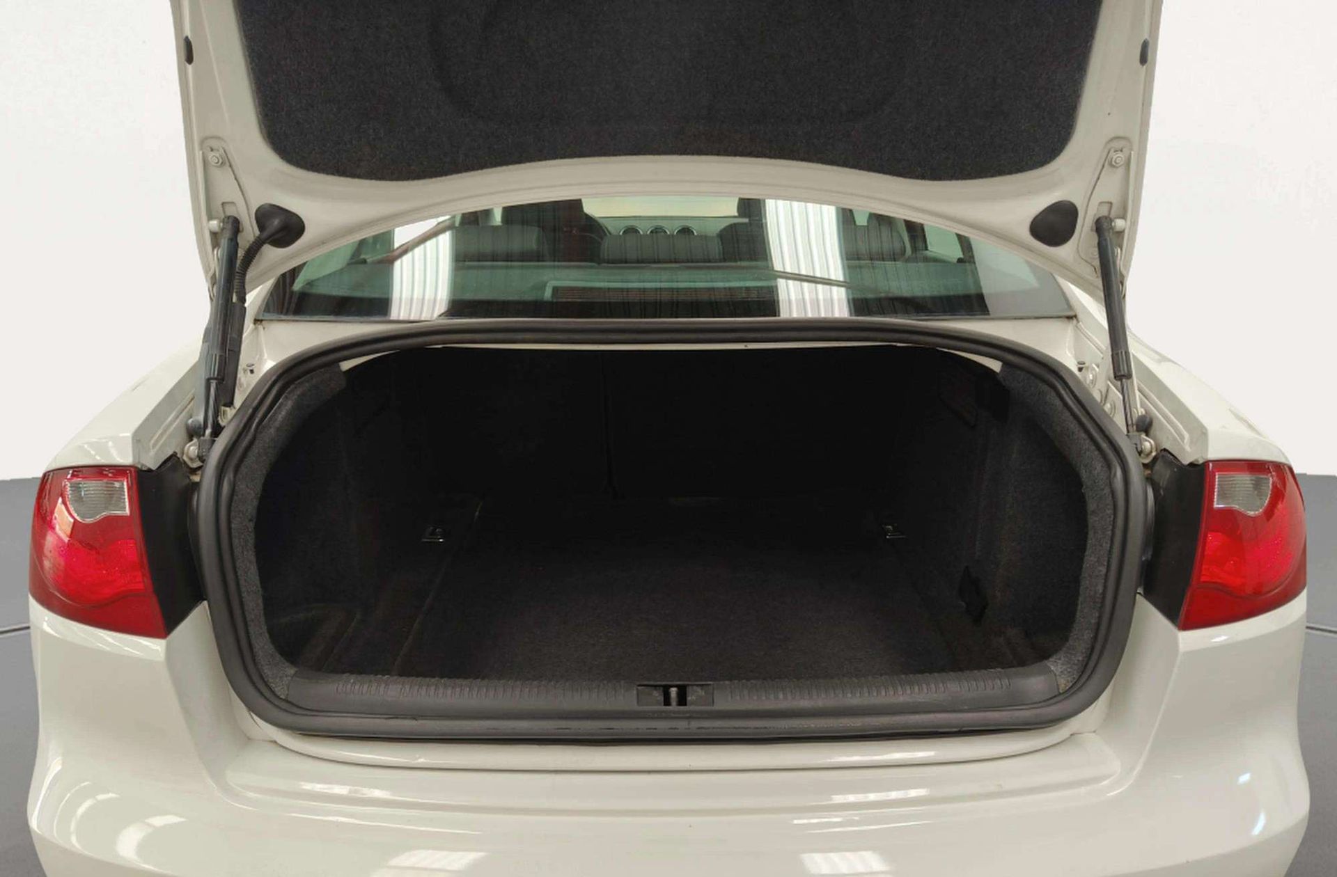 SEAT Exeo 1.8 TSI Reference - foto 12