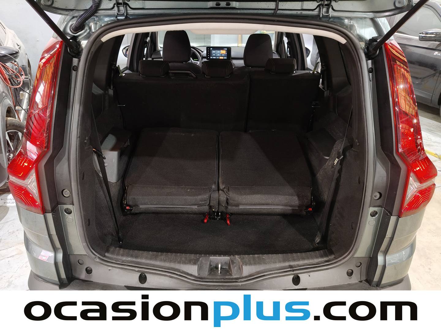 Fotos maletero Dacia Jogger Dacia Jogger Extreme Hybrid (140 CV) 7 Plazas