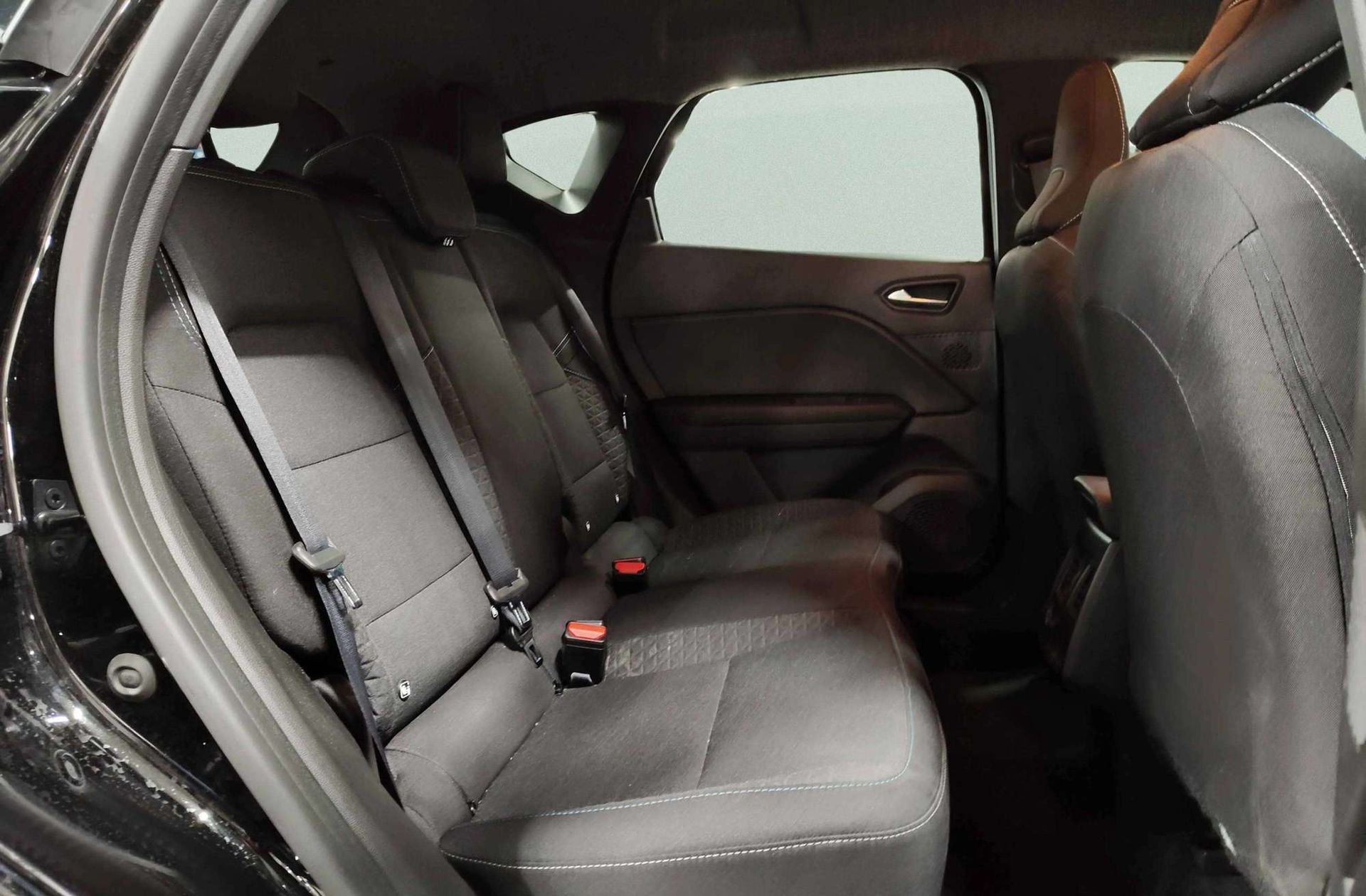 Mitsubishi ASX 130T MHEV Motion - foto 20