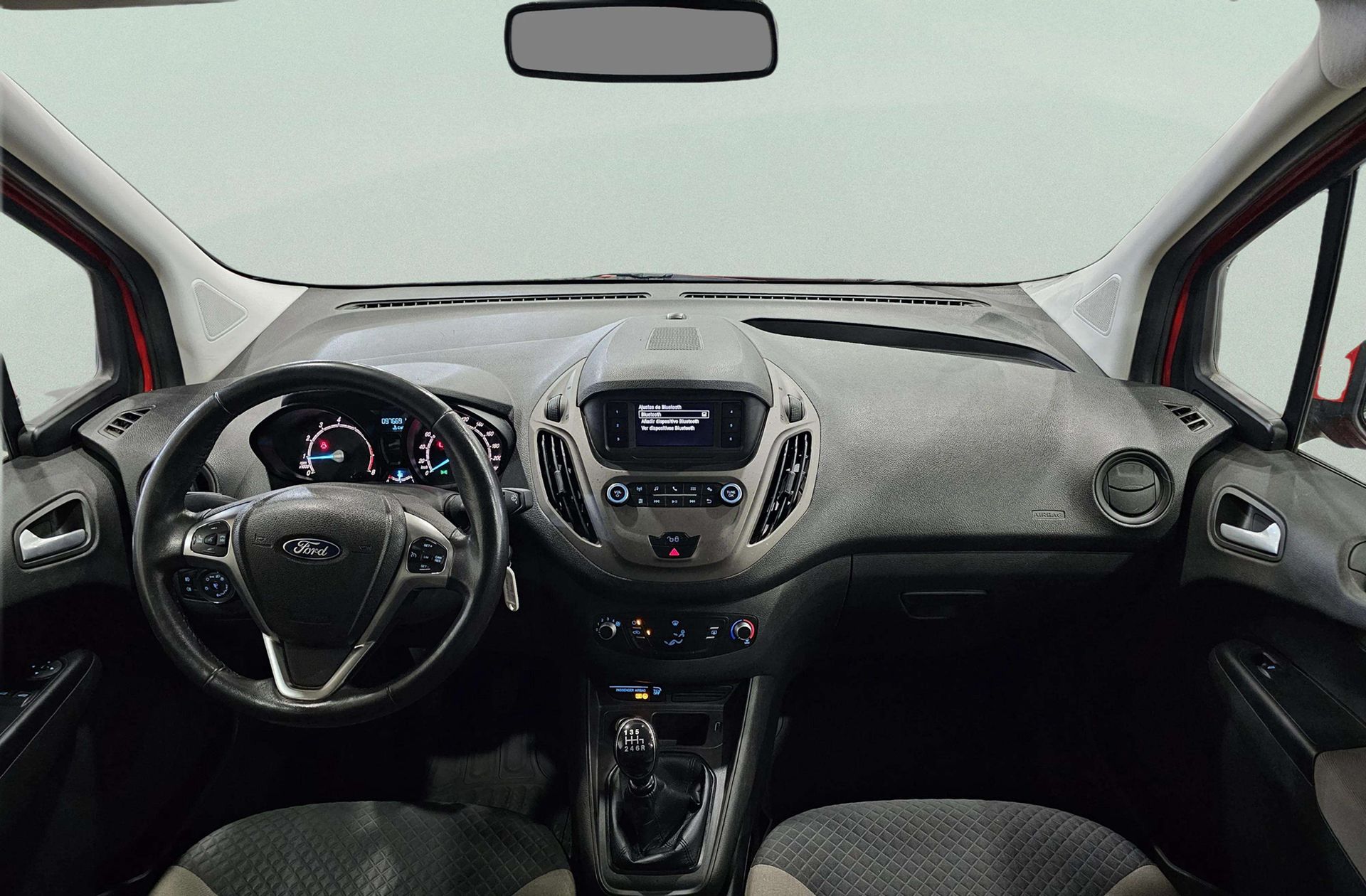 Ford Tourneo Courier 1.0 EcoBoost Trend - foto 6