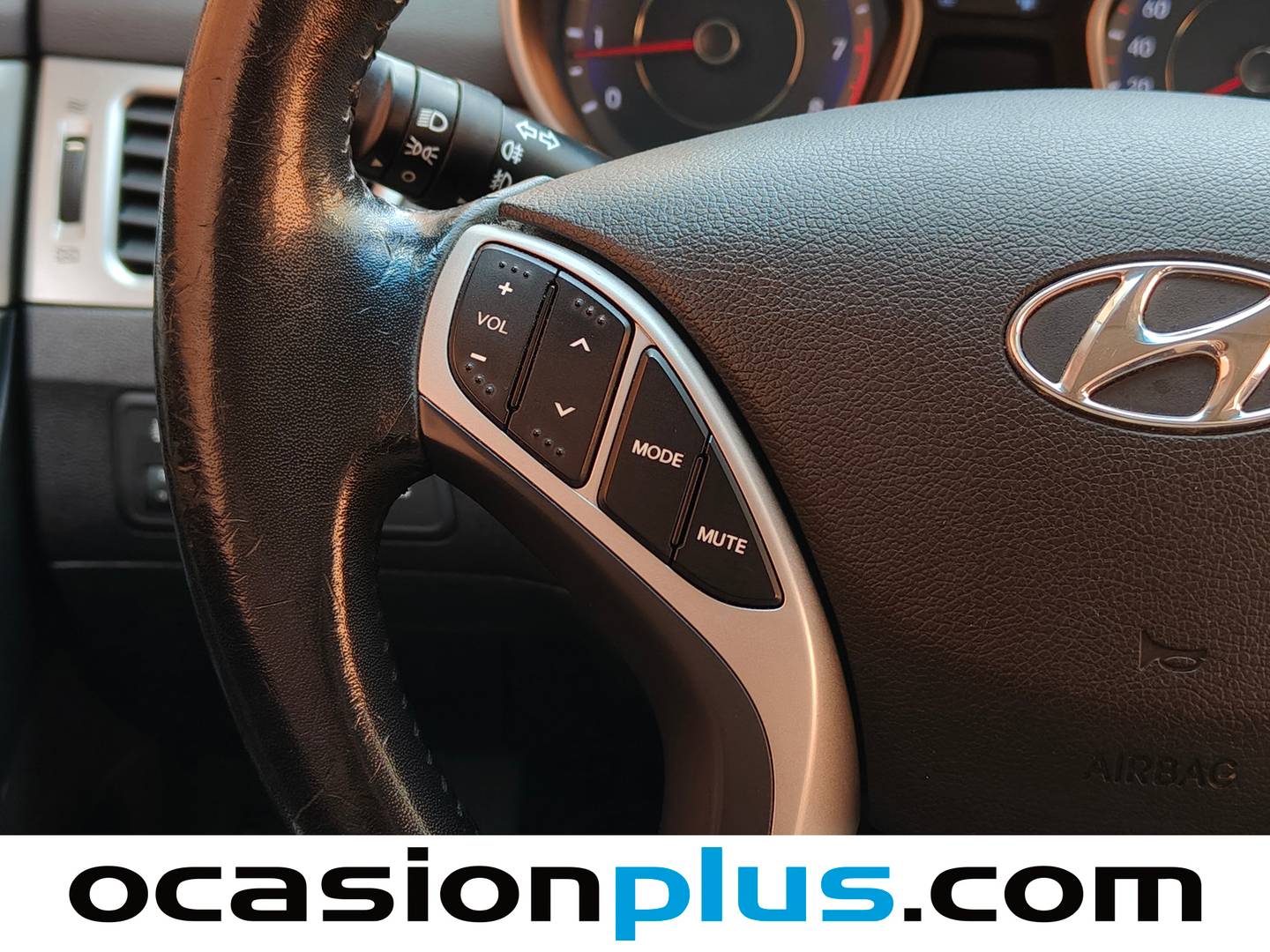 Hyundai Elantra Hyundai Elantra 1.6 MPI GLS Tecno (132 CV) de ocasión