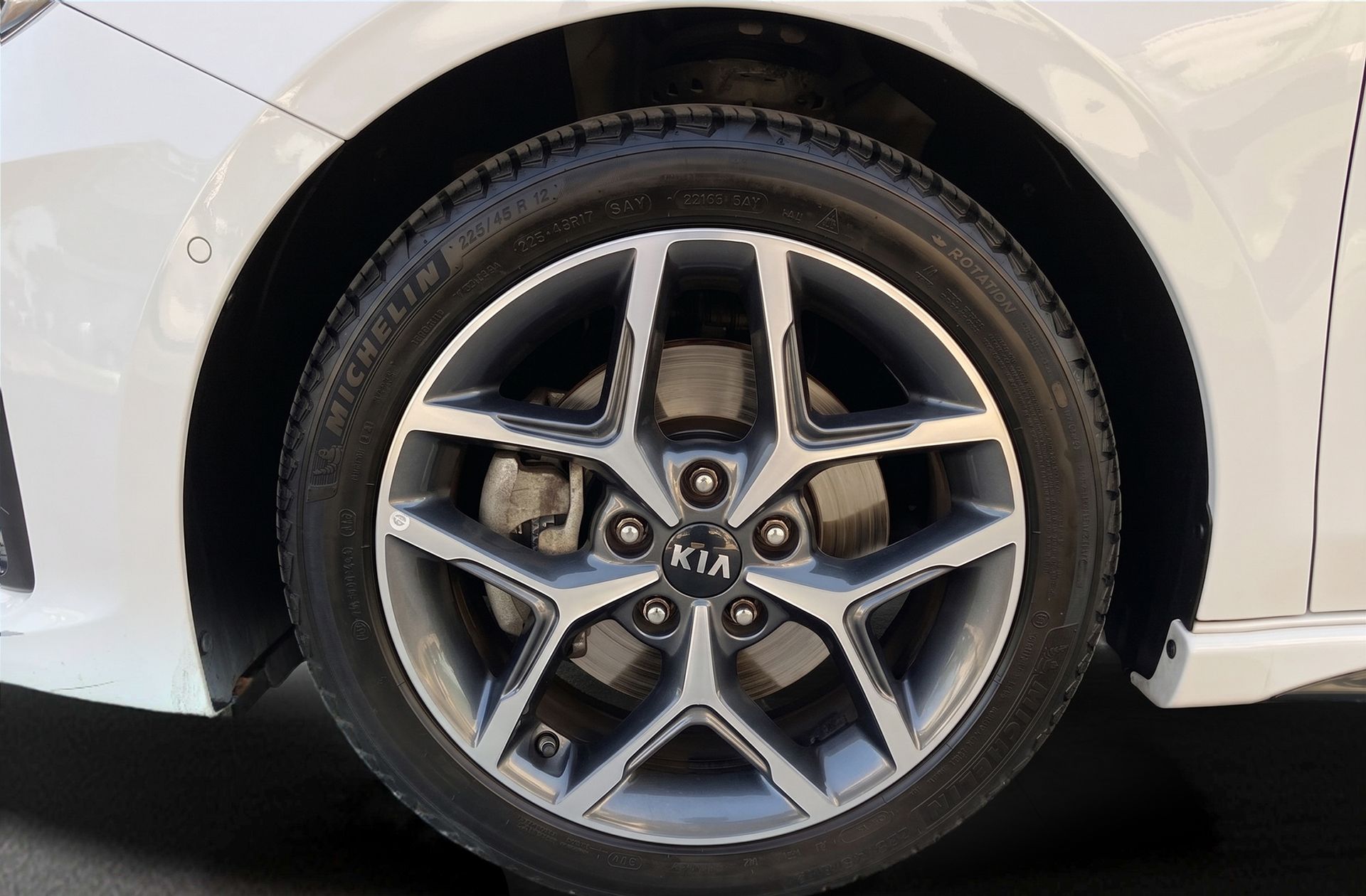 Kia Ceed 1.6 CRDi GT Line - foto 34