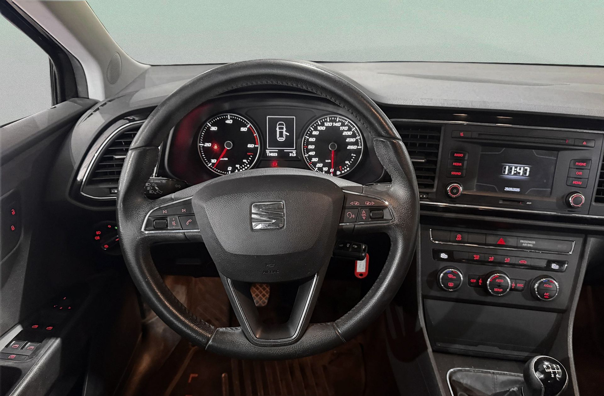 SEAT León 1.6 TDI Style - foto 19