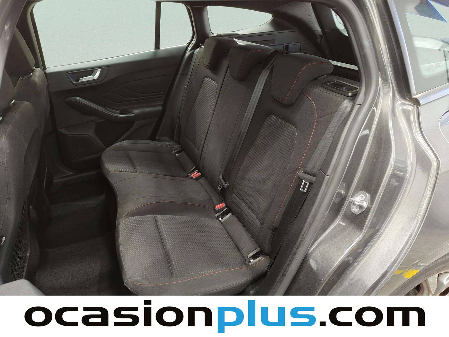 Foto asientos traseros Ford Focus Ford Focus SportBreak 1.0 Ecoboost MHEV ST-Line Auto (155 CV)