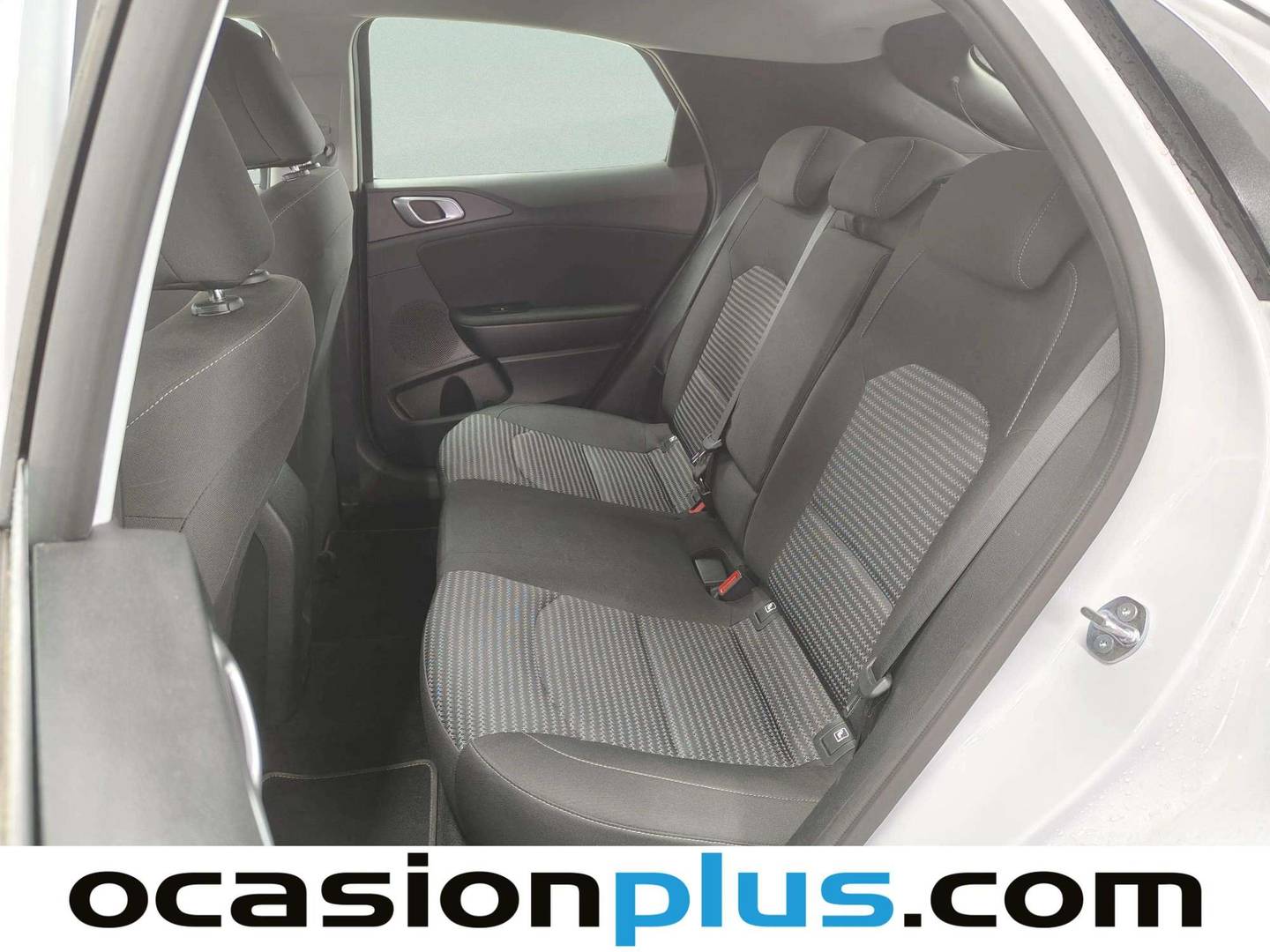 Foto asientos traseros KIA XCeed KIA XCeed 1.0 T-GDi Drive (100 CV)