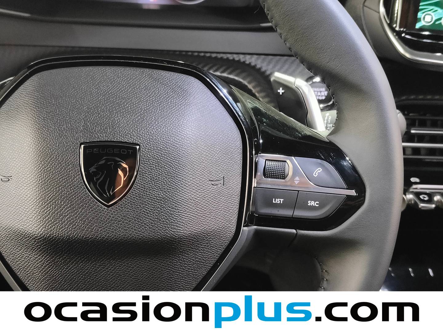 Foto Peugeot 2008 Peugeot 2008 Allure Hybrid eDCS6 (145 CV)