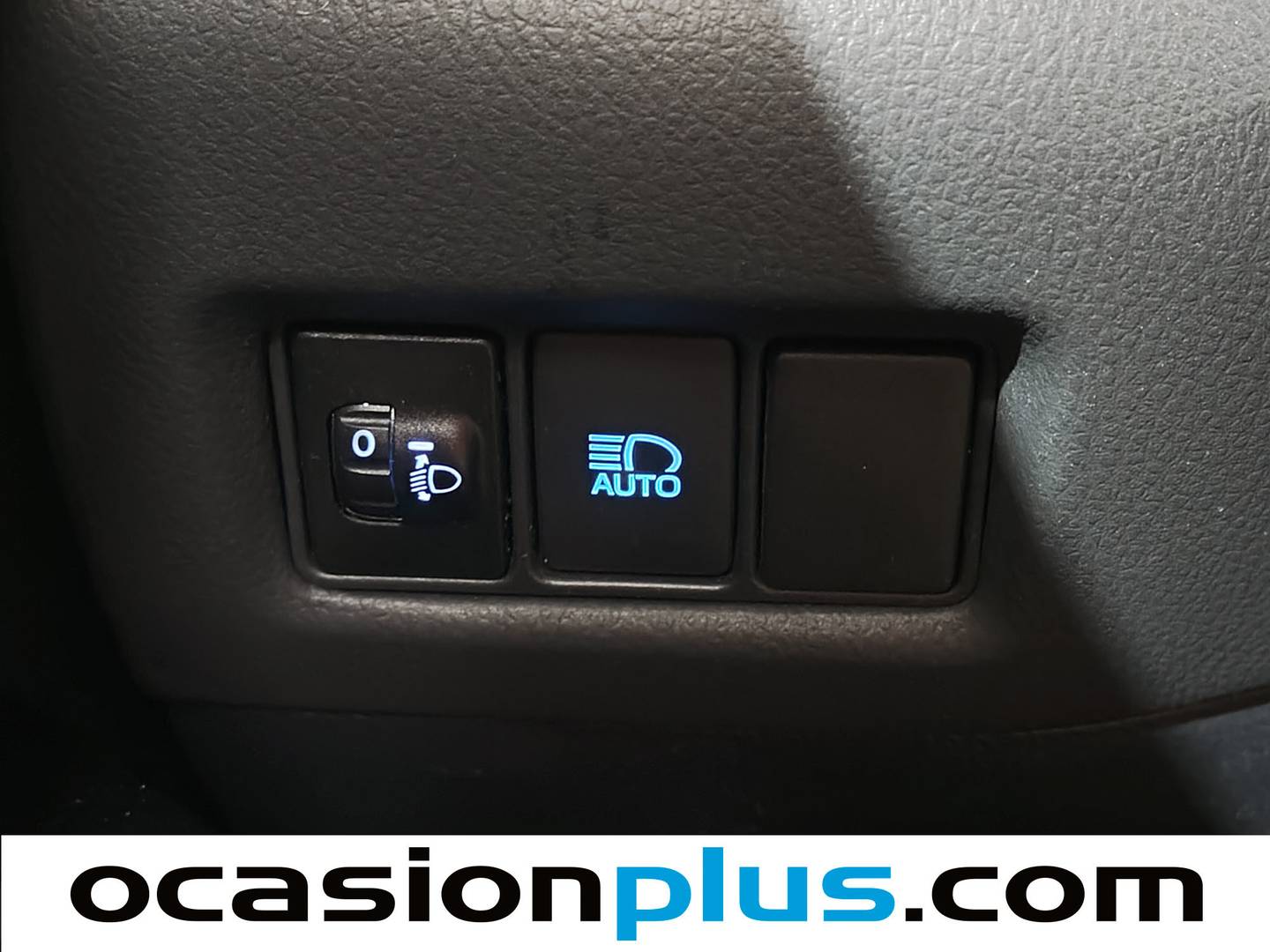 Extras del Toyota C-HR Toyota C-HR 1.8 125H Advance (122 CV)