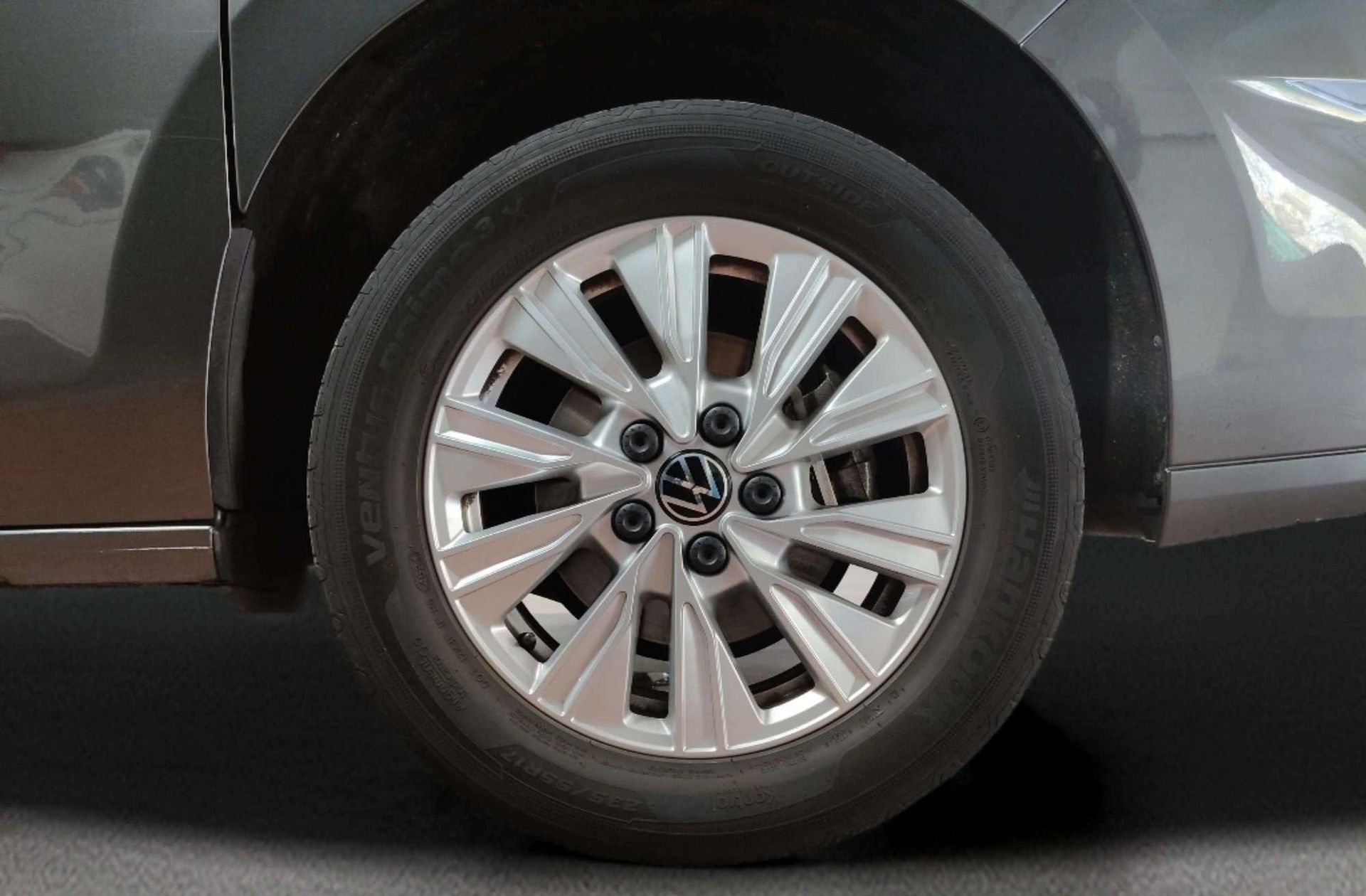 Volkswagen Multivan 1.4 TSI PHEV Batalla Corta DSG 7 plazas - foto 39