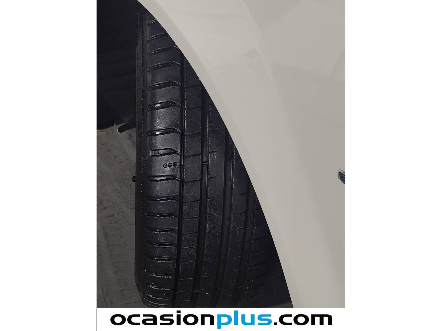 Mercedes Clase C Mercedes-Benz Clase C 180 Blue Efficiency Coupé (156 CV) Pack AMG de segunda mano