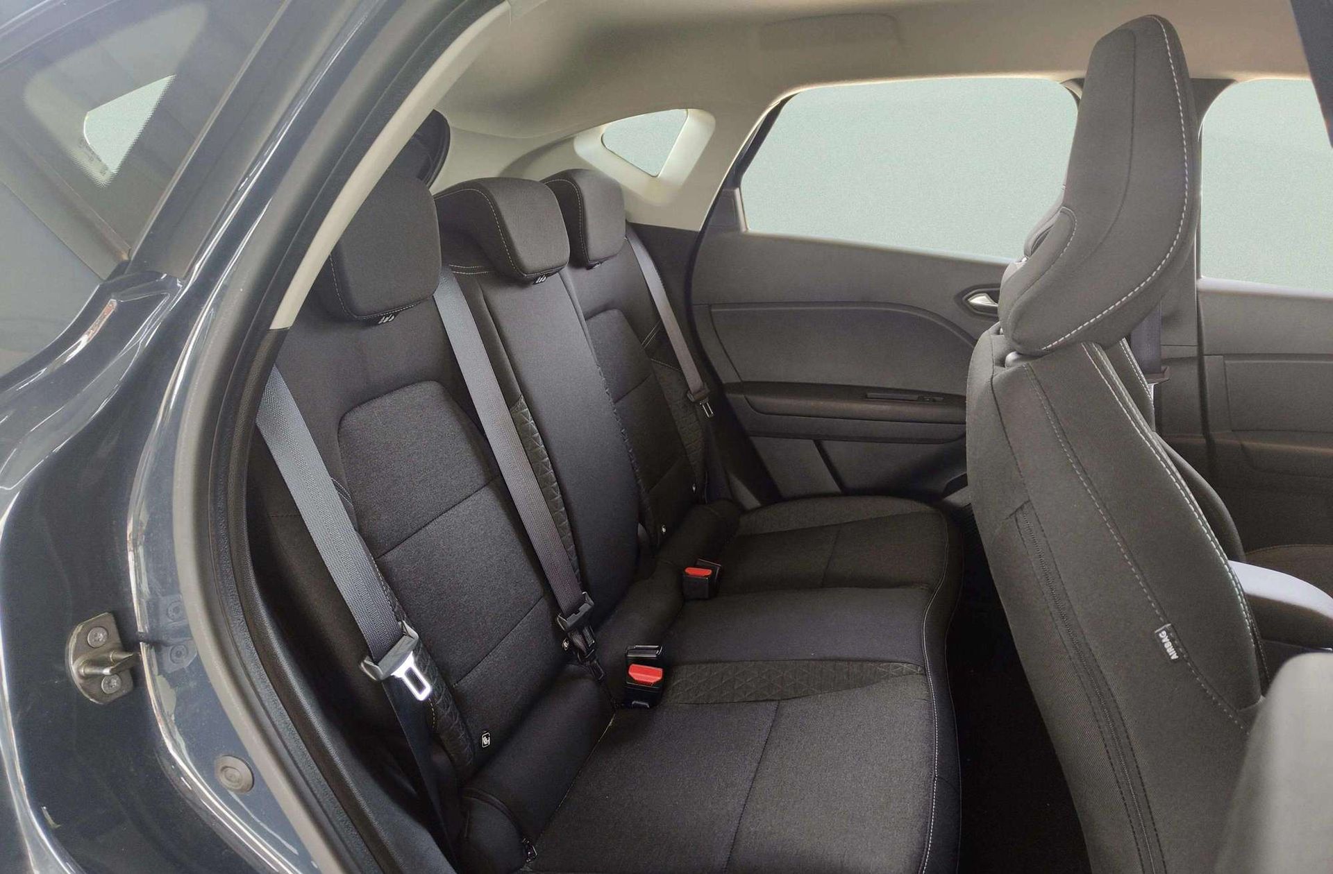 Renault Captur Equilibre TCe - foto 17